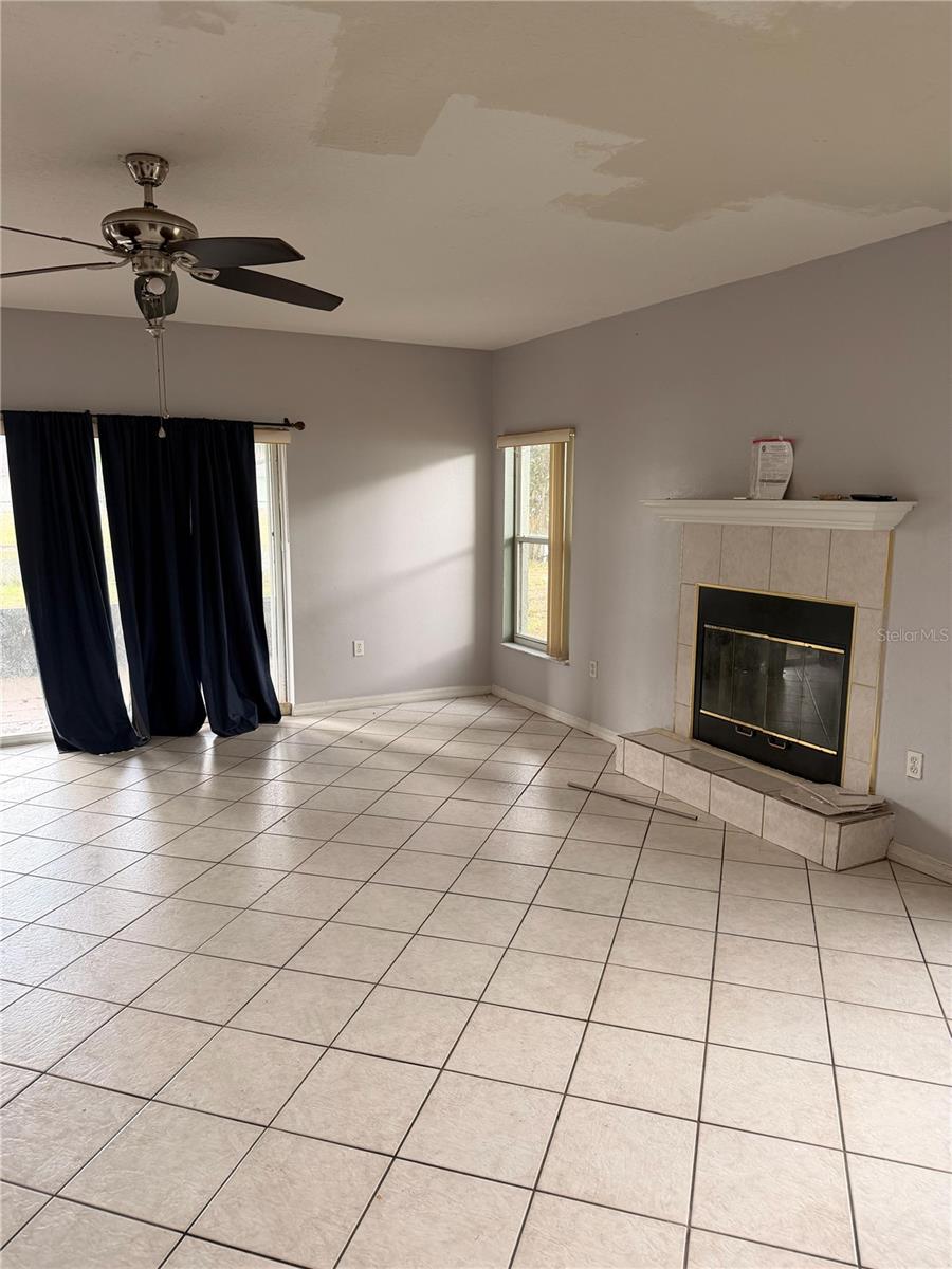 Image 5 of 22 For 207 Redwood Bark Trail