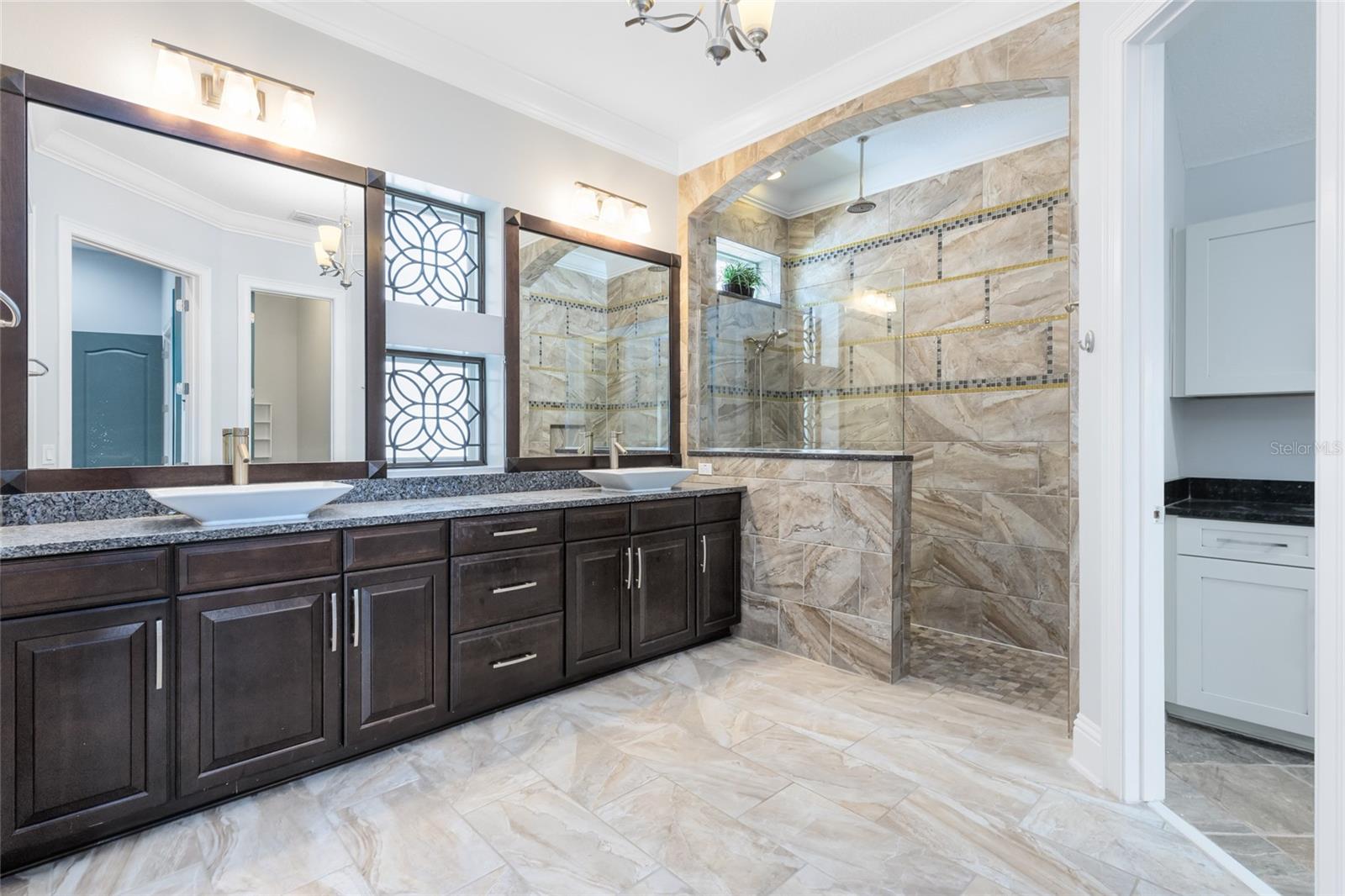 Image 12 of 45 For 13798 Walcott Avenue