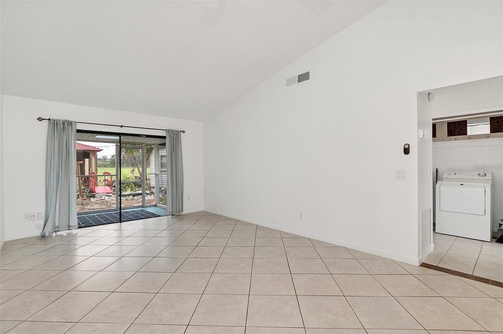 Image 5 of 16 For 5979 Brown Bark Drive