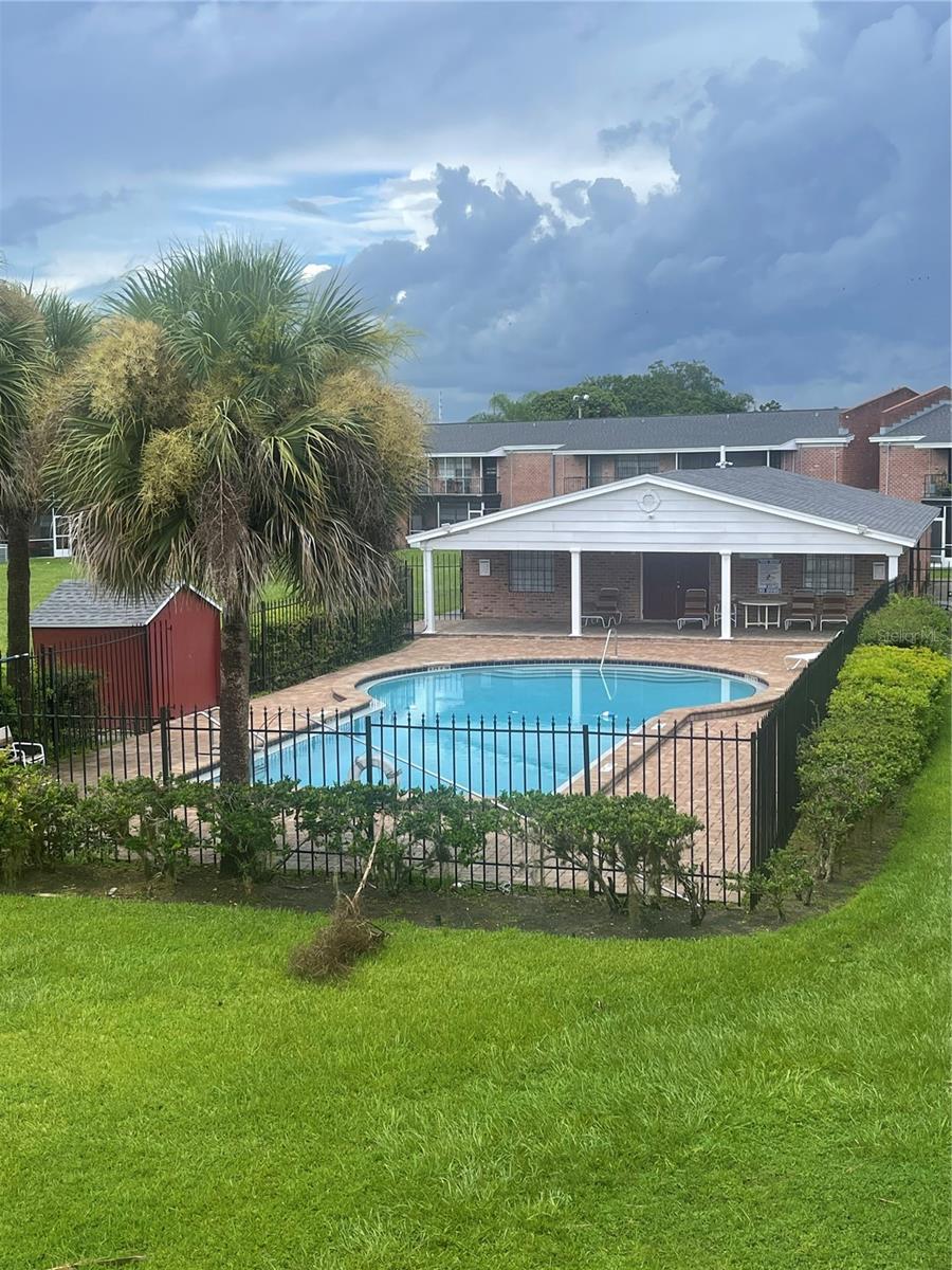 Image 17 of 20 For 1436 Holden Avenue B