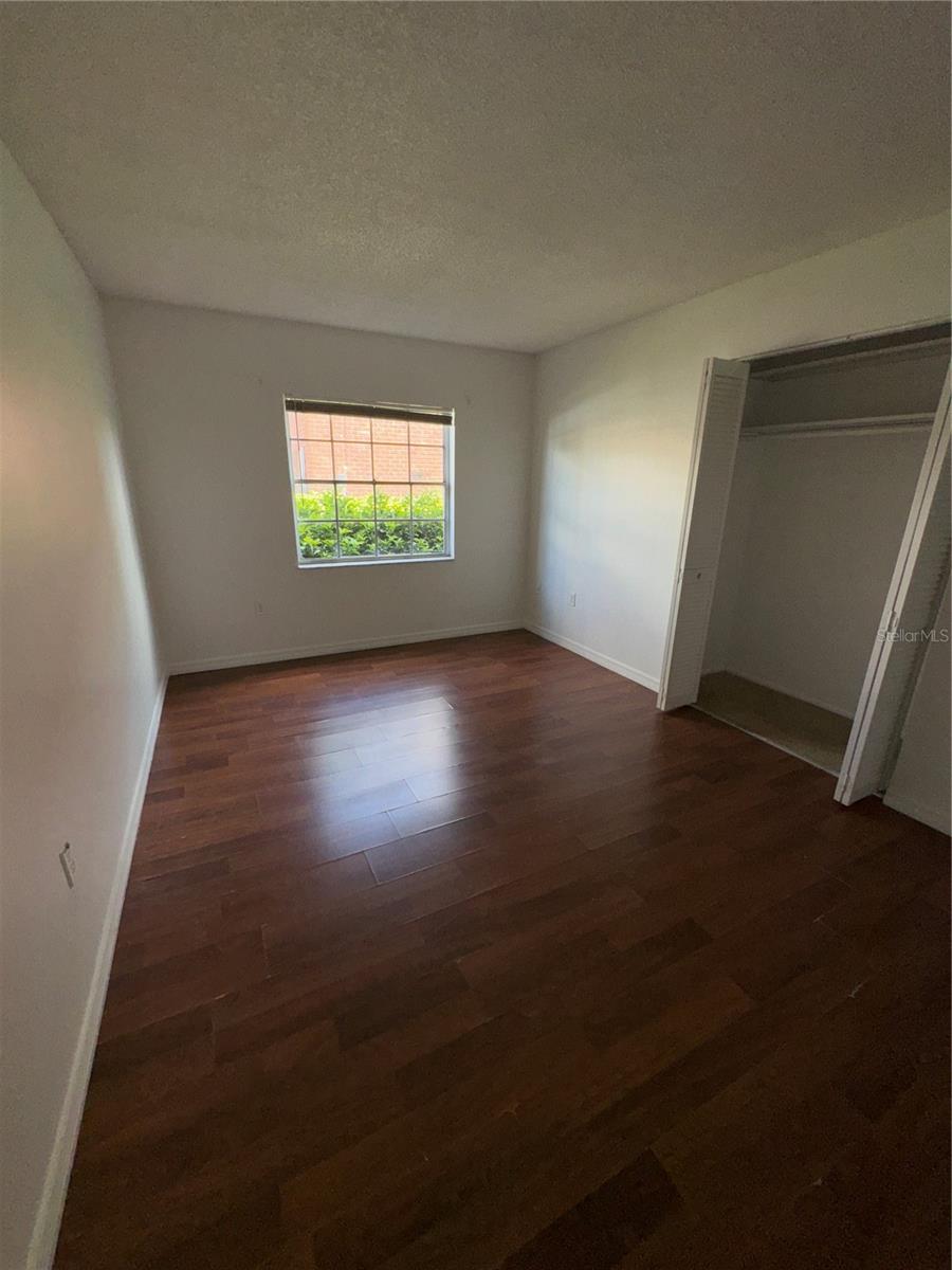 Image 9 of 20 For 1436 Holden Avenue B