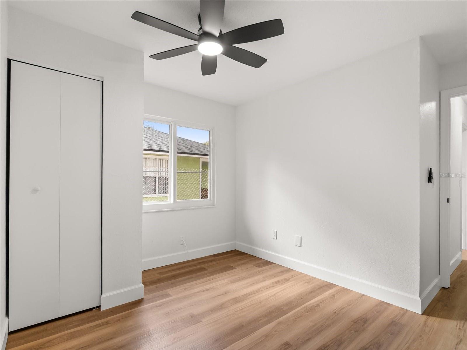 Image 12 of 22 For 2519 Yale Avenue