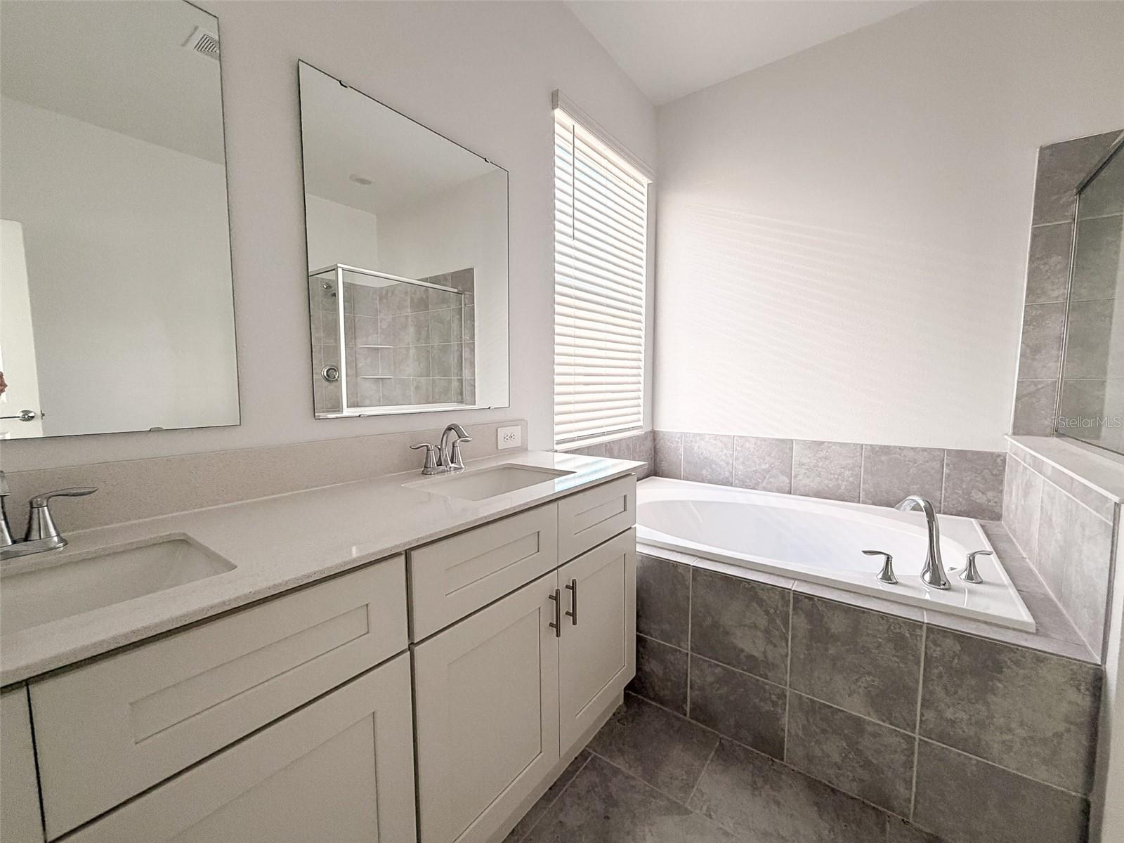 Image 26 of 32 For 1966 Winnie Court