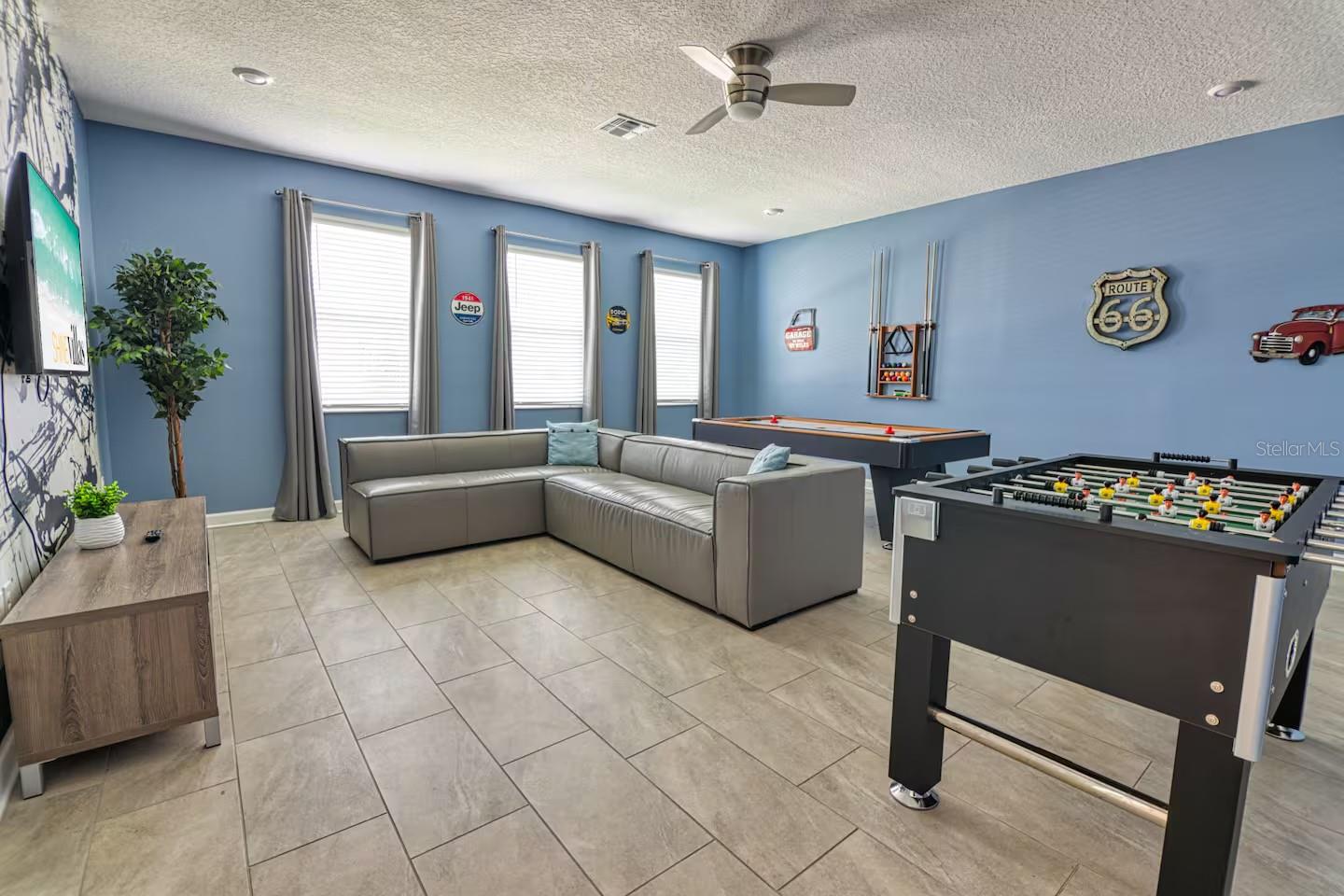 Image 18 of 80 For 4553 Target Boulevard