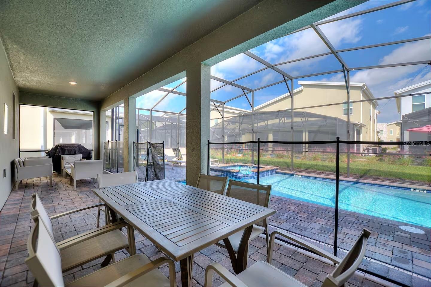 Image 2 of 80 For 4553 Target Boulevard