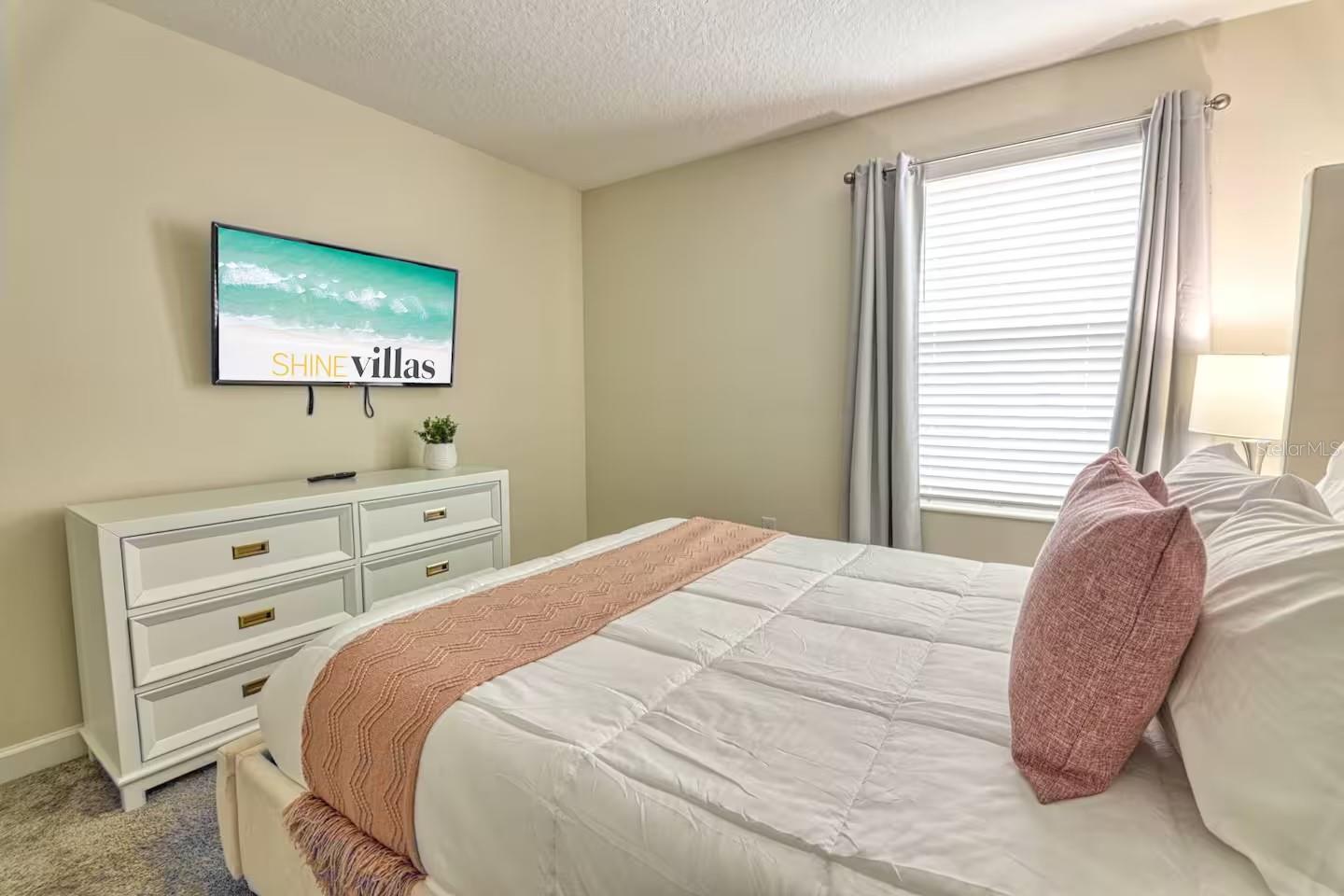 Image 22 of 80 For 4553 Target Boulevard