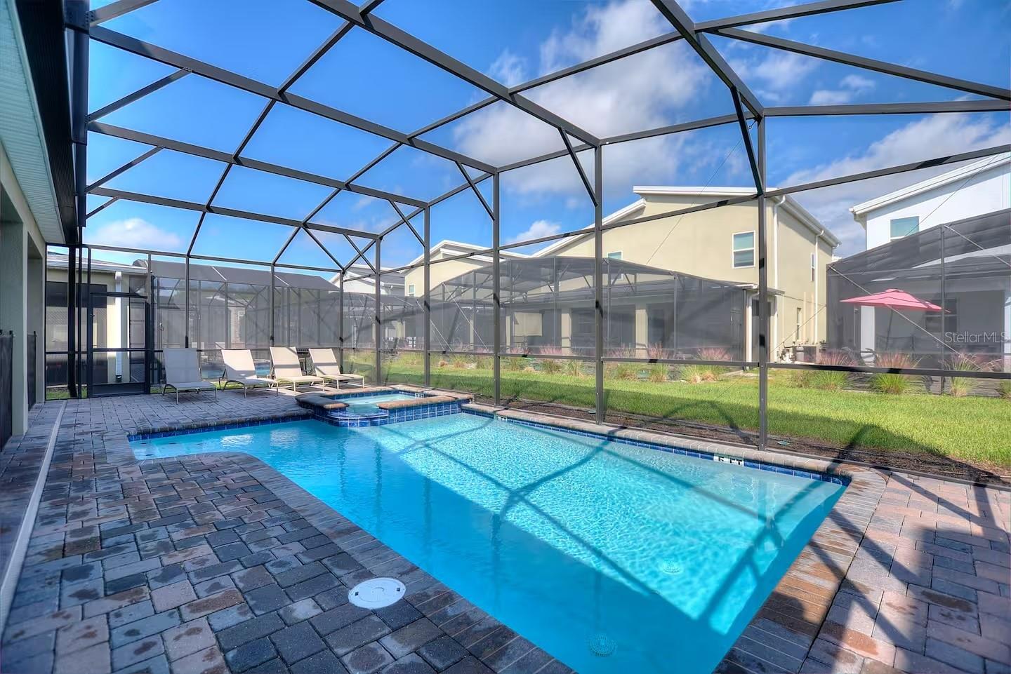 Image 4 of 80 For 4553 Target Boulevard