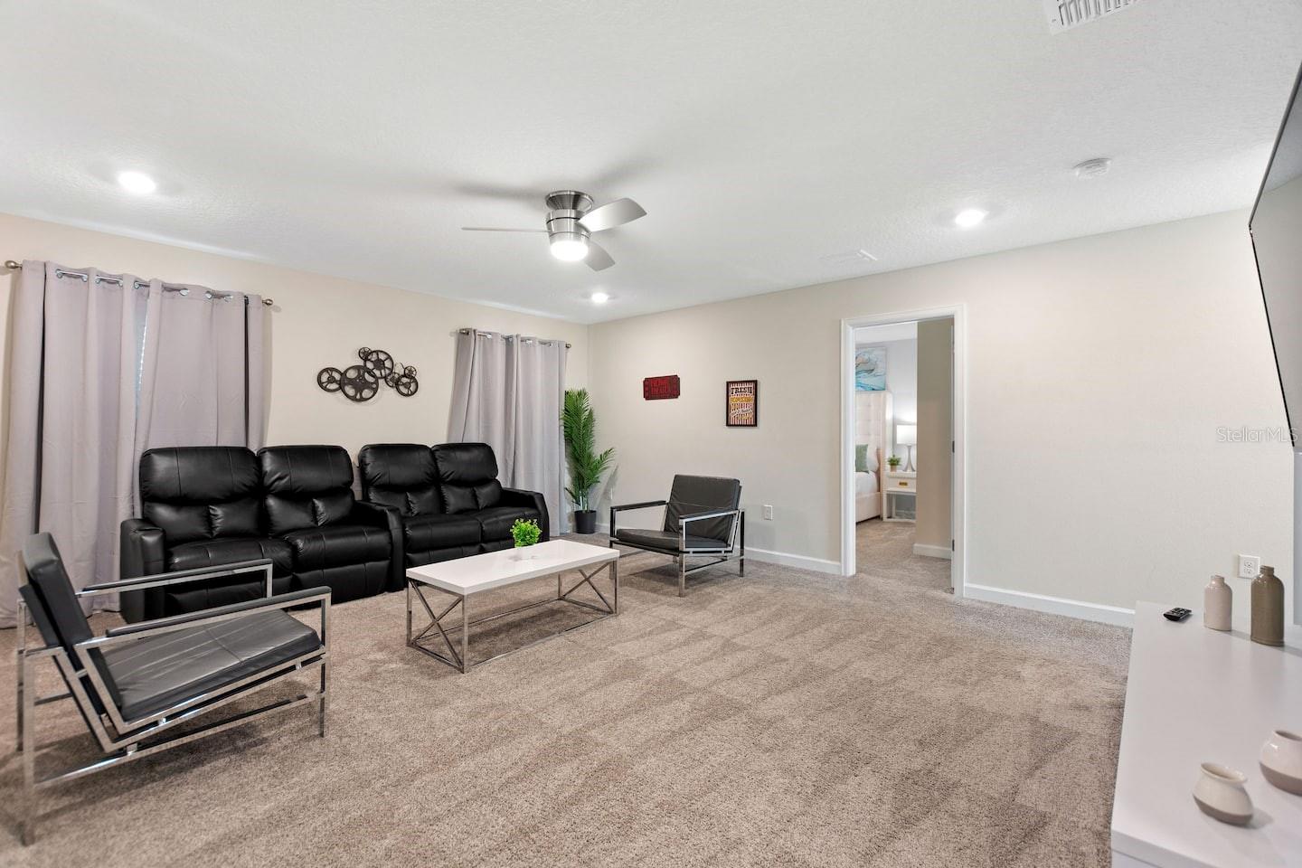 Image 42 of 80 For 4553 Target Boulevard