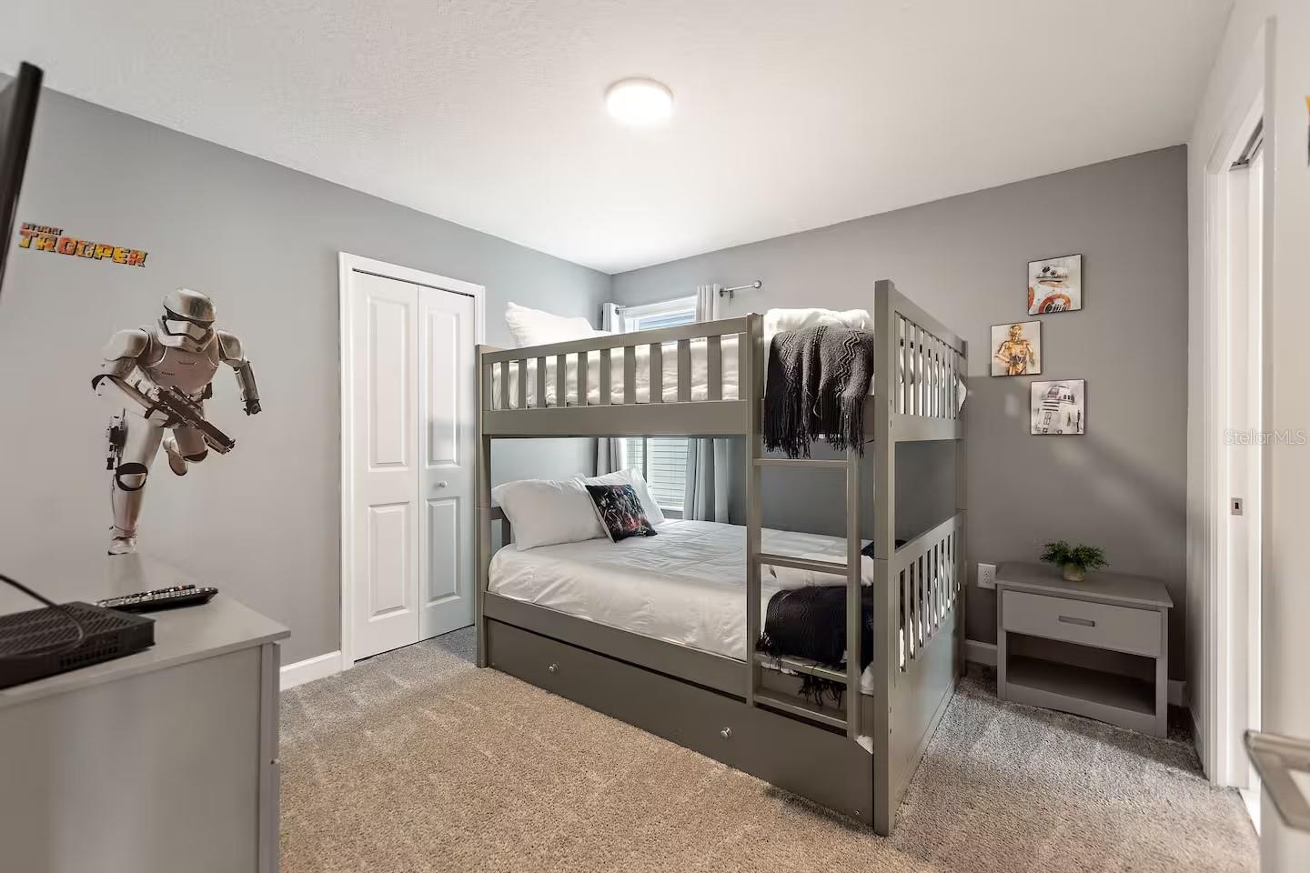 Image 46 of 80 For 4553 Target Boulevard