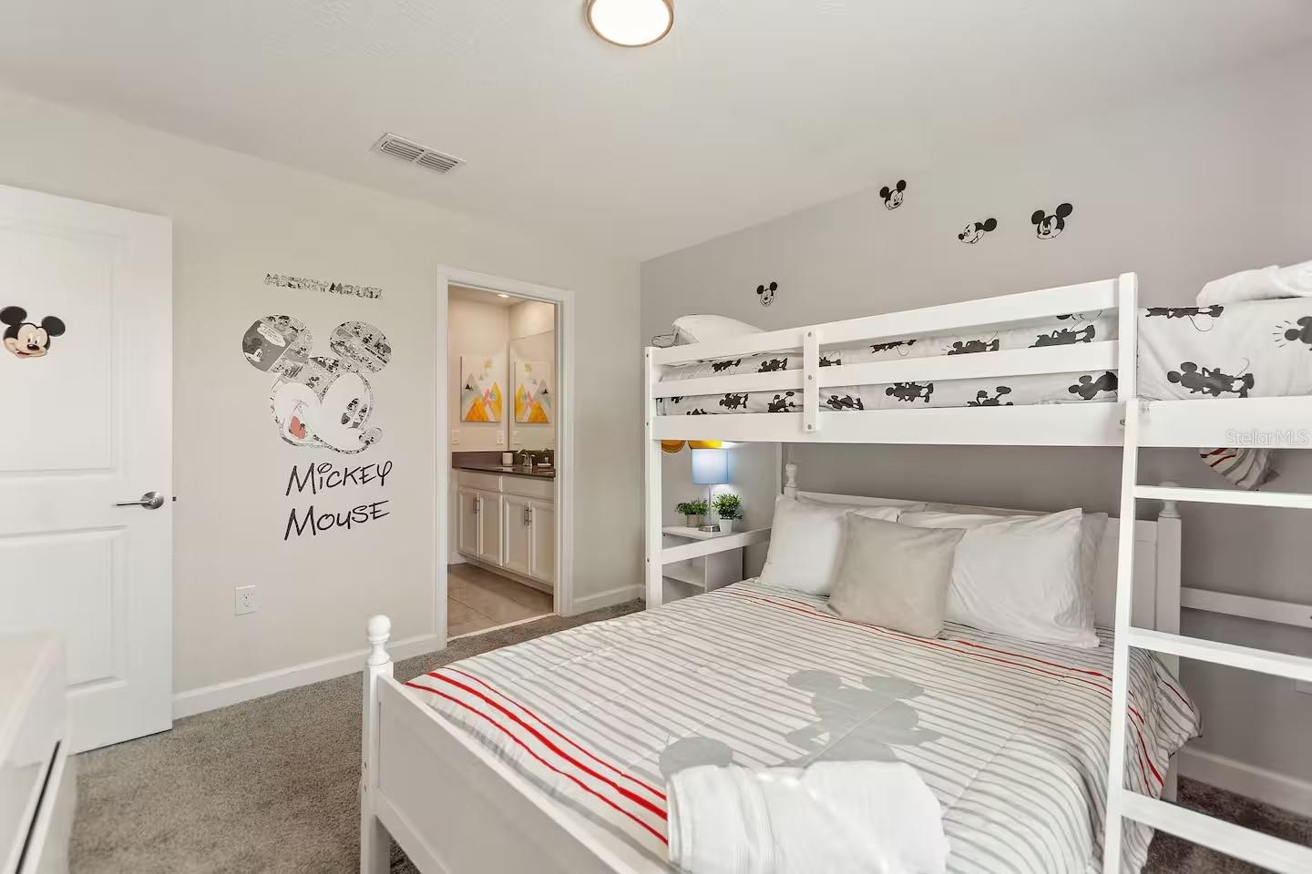 Image 50 of 80 For 4553 Target Boulevard