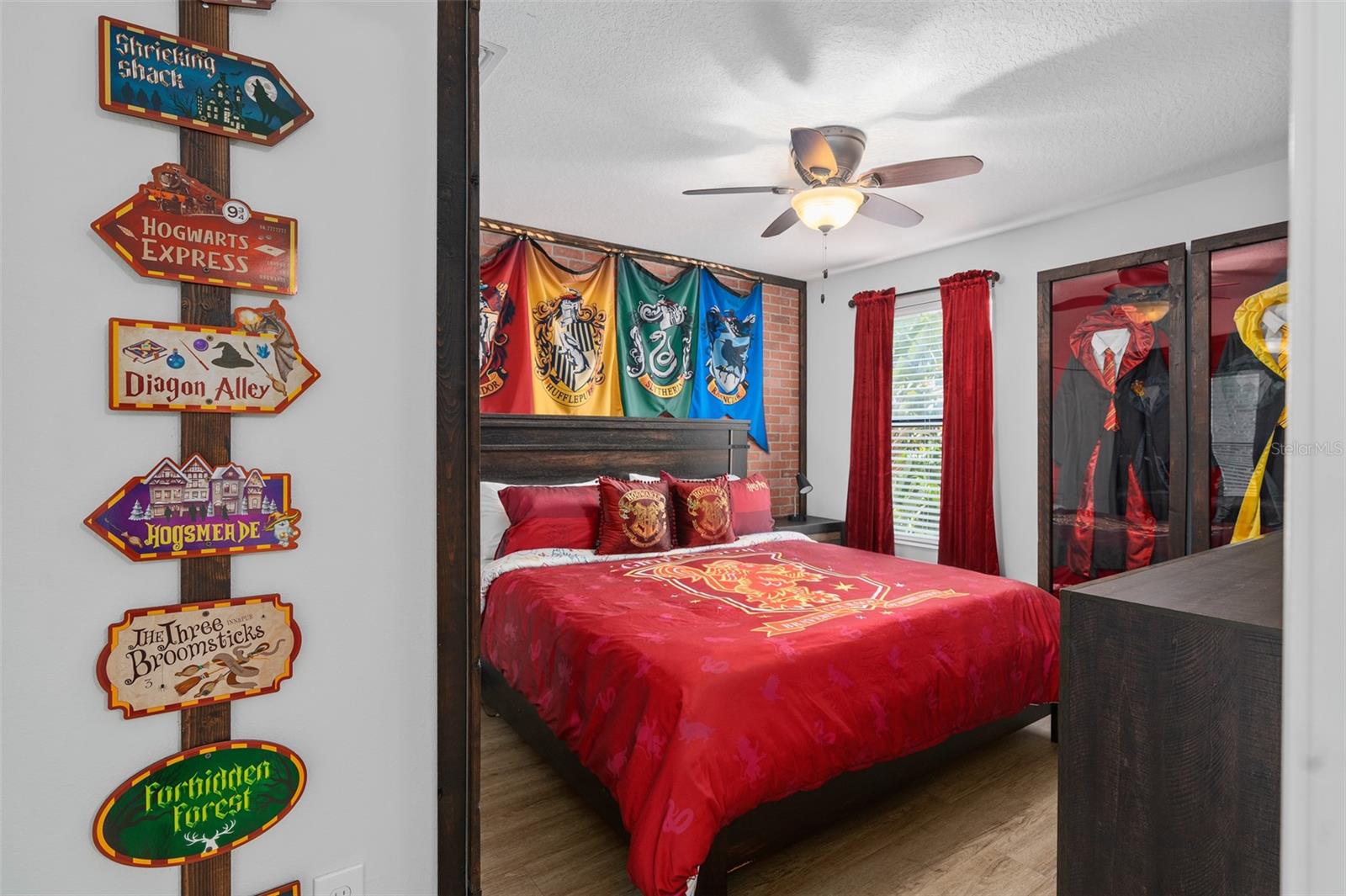 Image 35 of 55 For 1450 Moon Valley Drive