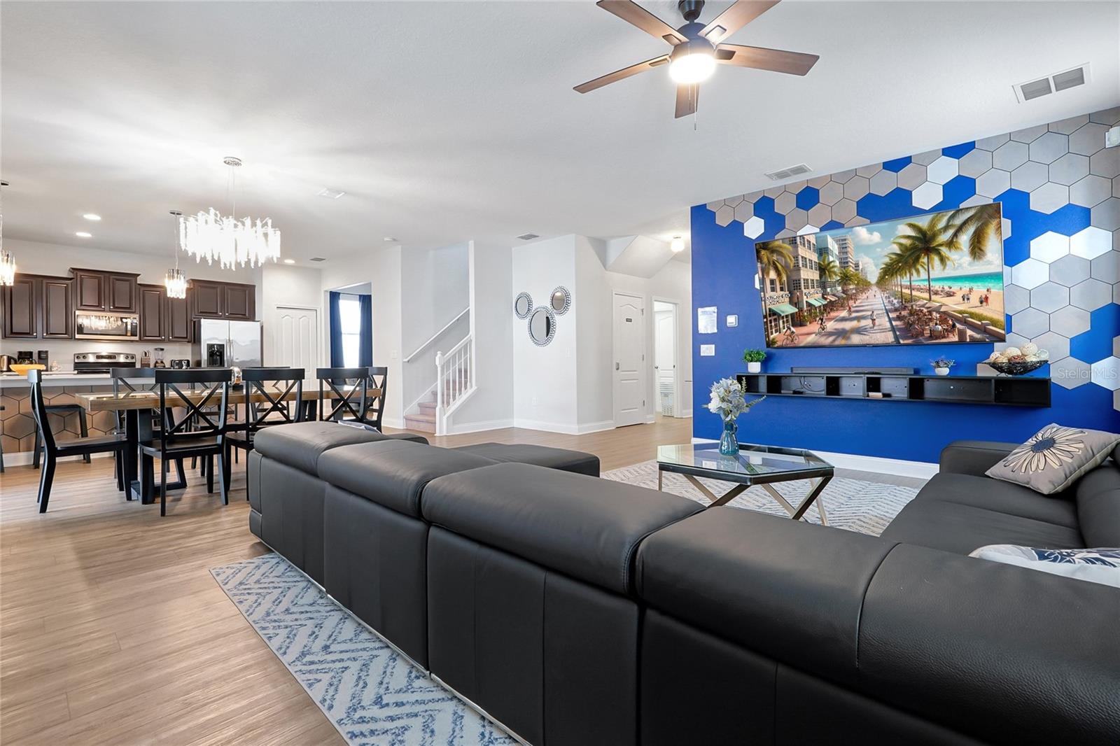 Image 6 of 55 For 1450 Moon Valley Drive