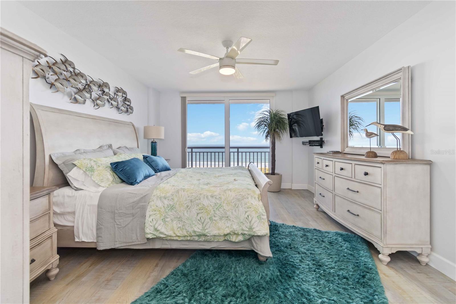 Image 20 of 32 For 3400 Ocean Beach Boulevard 610