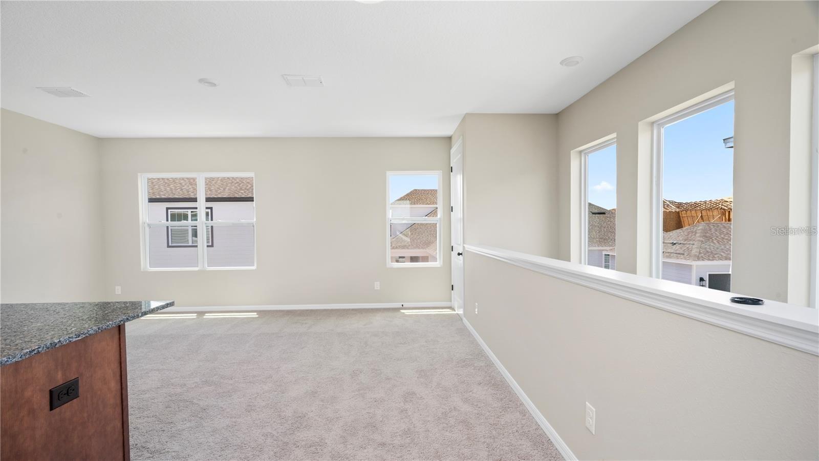 Image 3 of 9 For 3131 Voyager Avenue