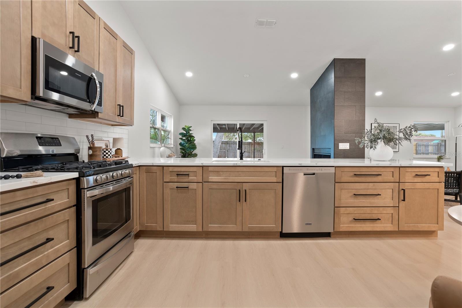 Image 11 of 28 For 281 Sandpiper Drive