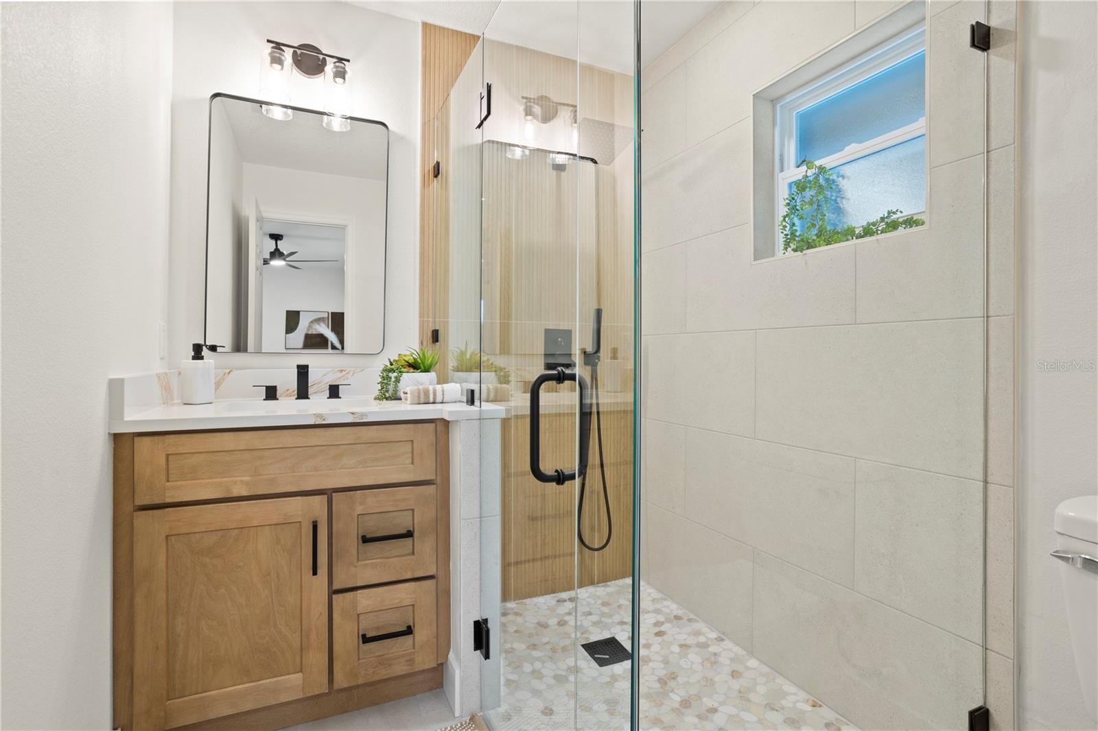 Image 15 of 28 For 281 Sandpiper Drive