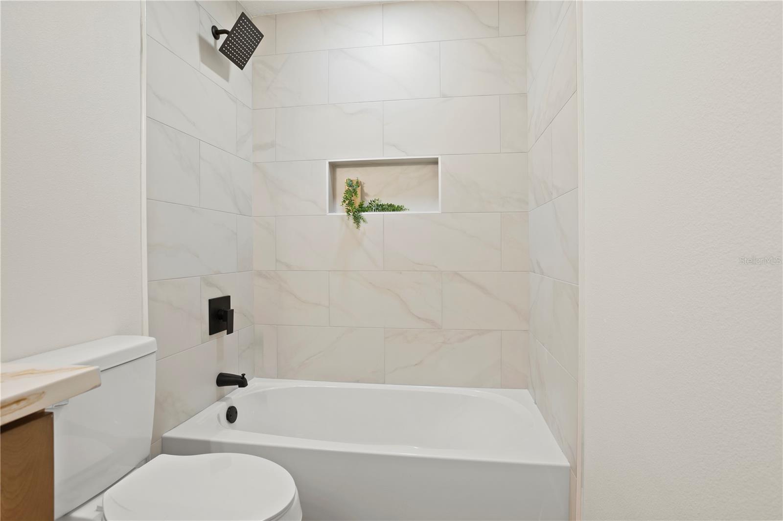 Image 20 of 28 For 281 Sandpiper Drive