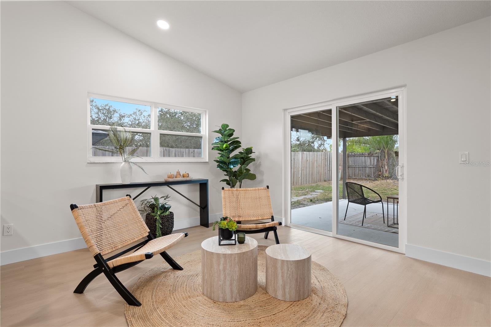 Image 7 of 28 For 281 Sandpiper Drive