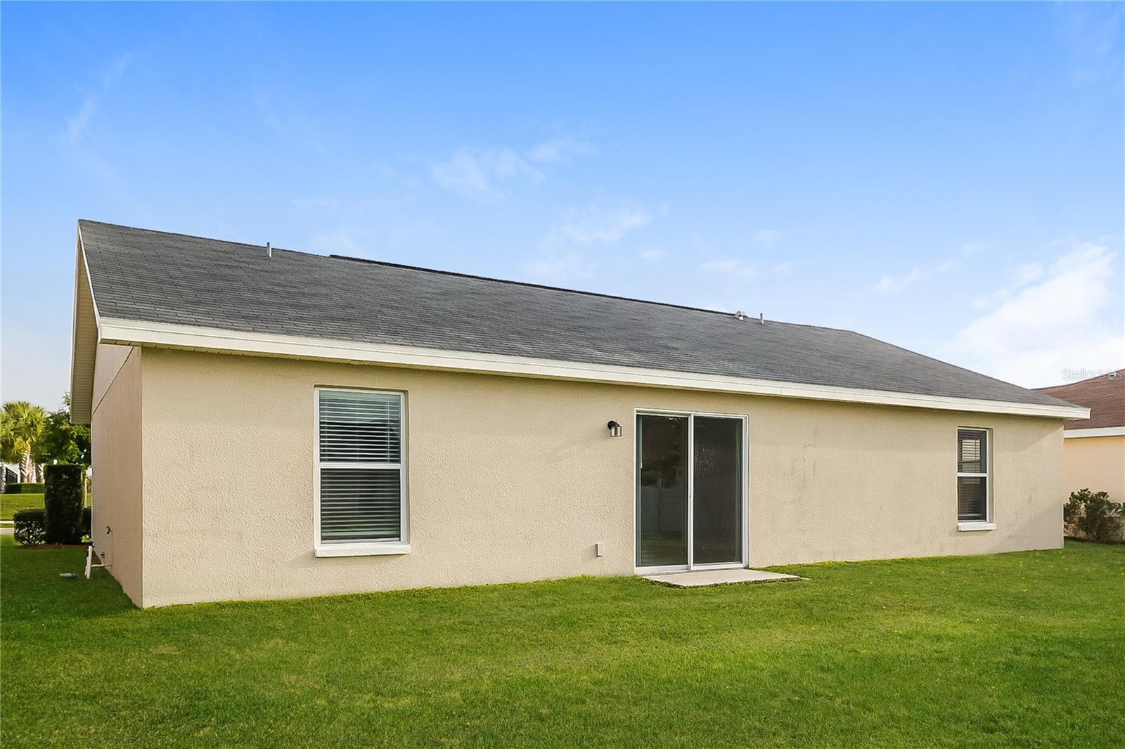 Image 14 of 16 For 1040 Condor Drive