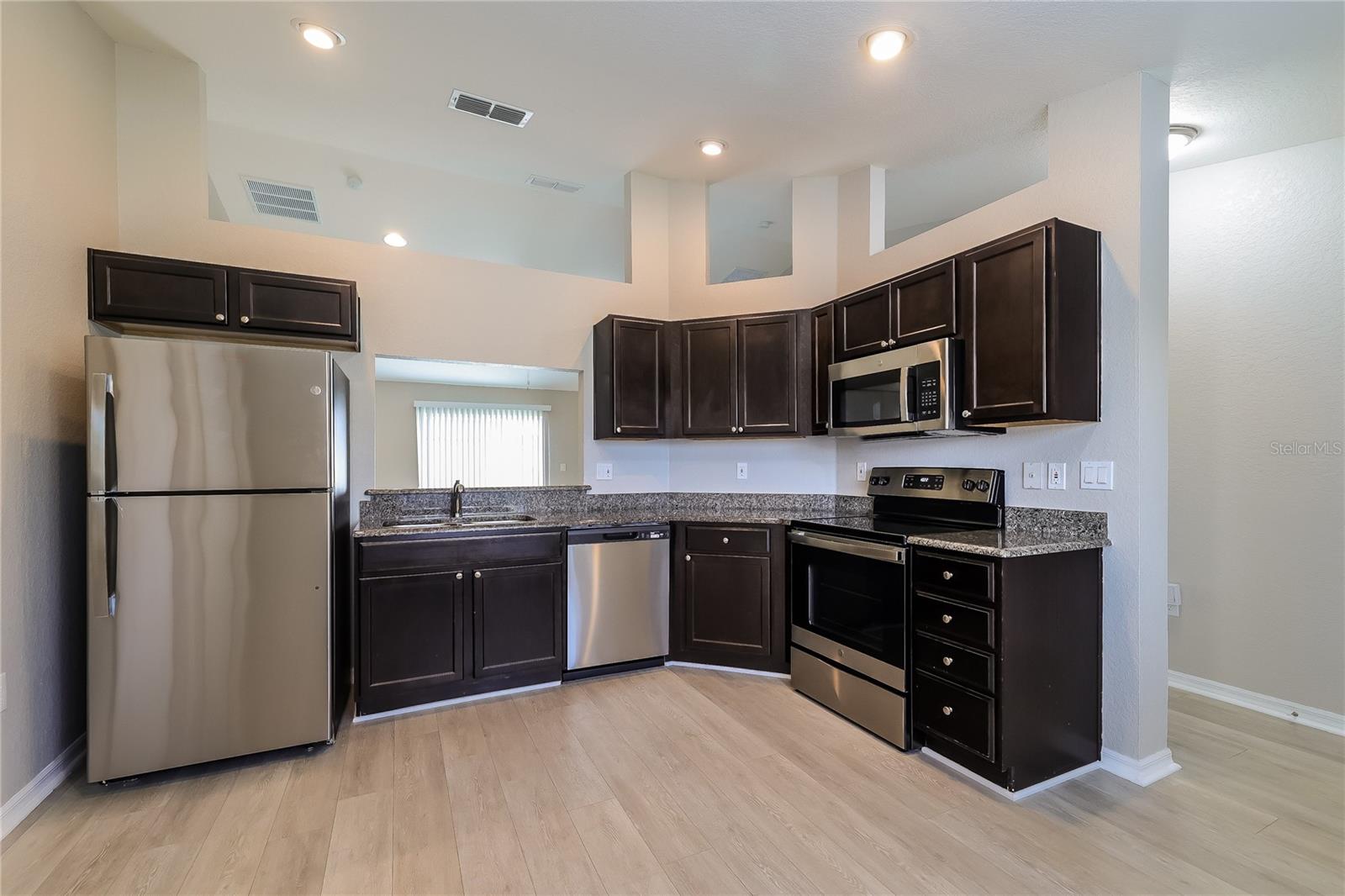 Image 6 of 16 For 1040 Condor Drive