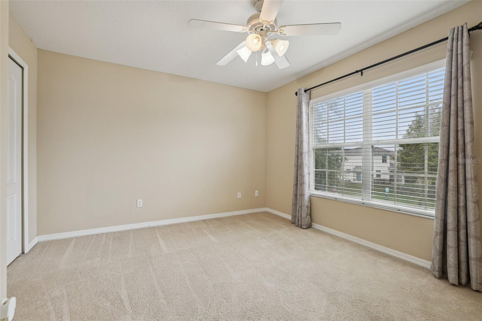 Image 29 of 51 For 1433 Priory Circle