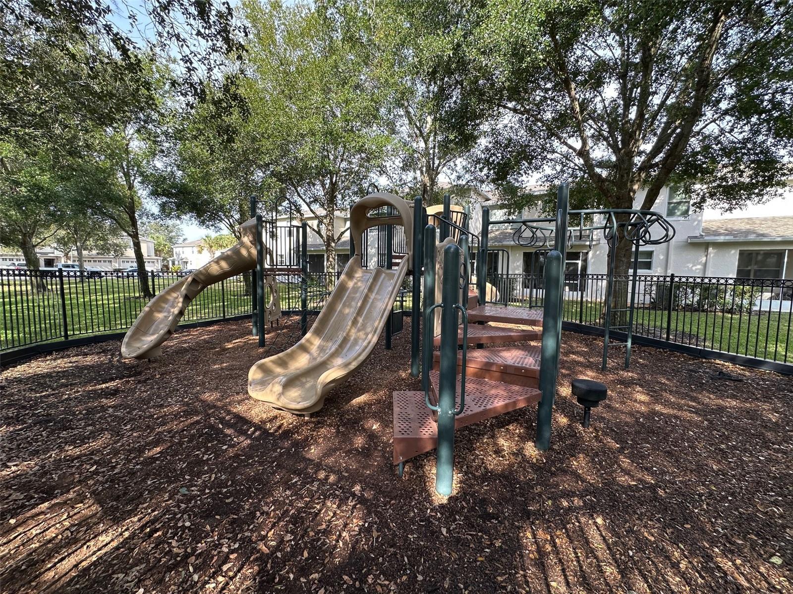 Image 50 of 51 For 1433 Priory Circle