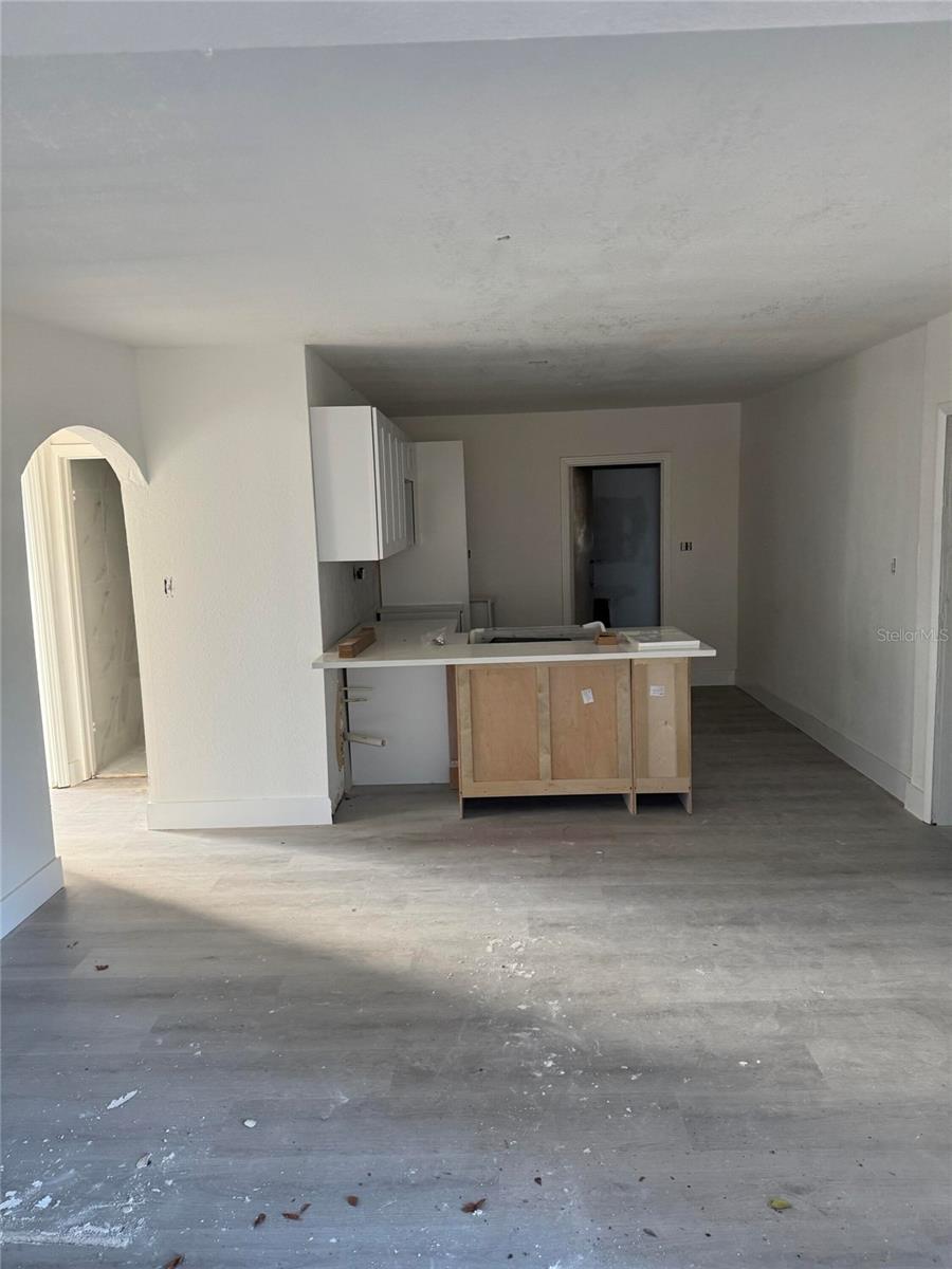 Image 14 of 51 For 4901 Hanna Avenue