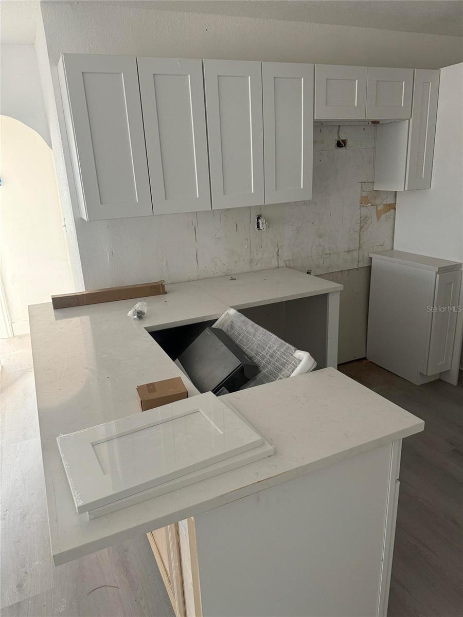 Image 2 of 51 For 4901 Hanna Avenue