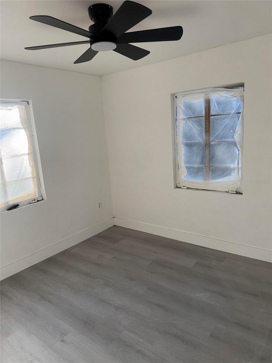 Image 46 of 51 For 4901 Hanna Avenue