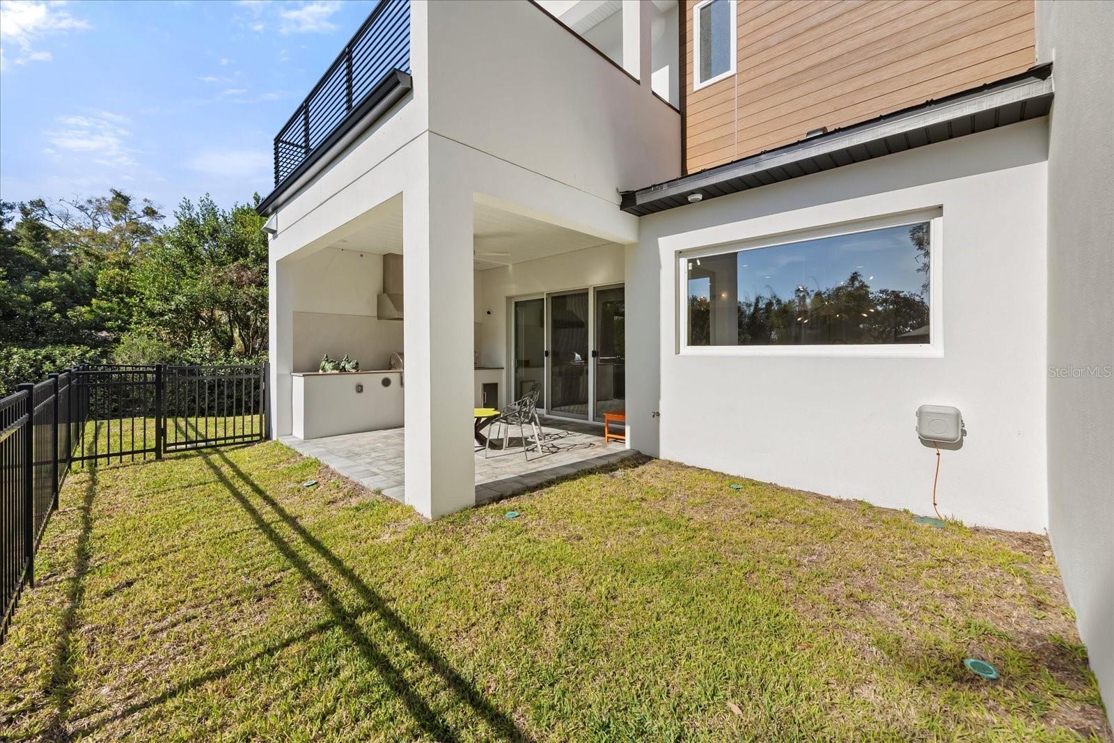 Image 29 of 32 For 1929 Lakemont Avenue