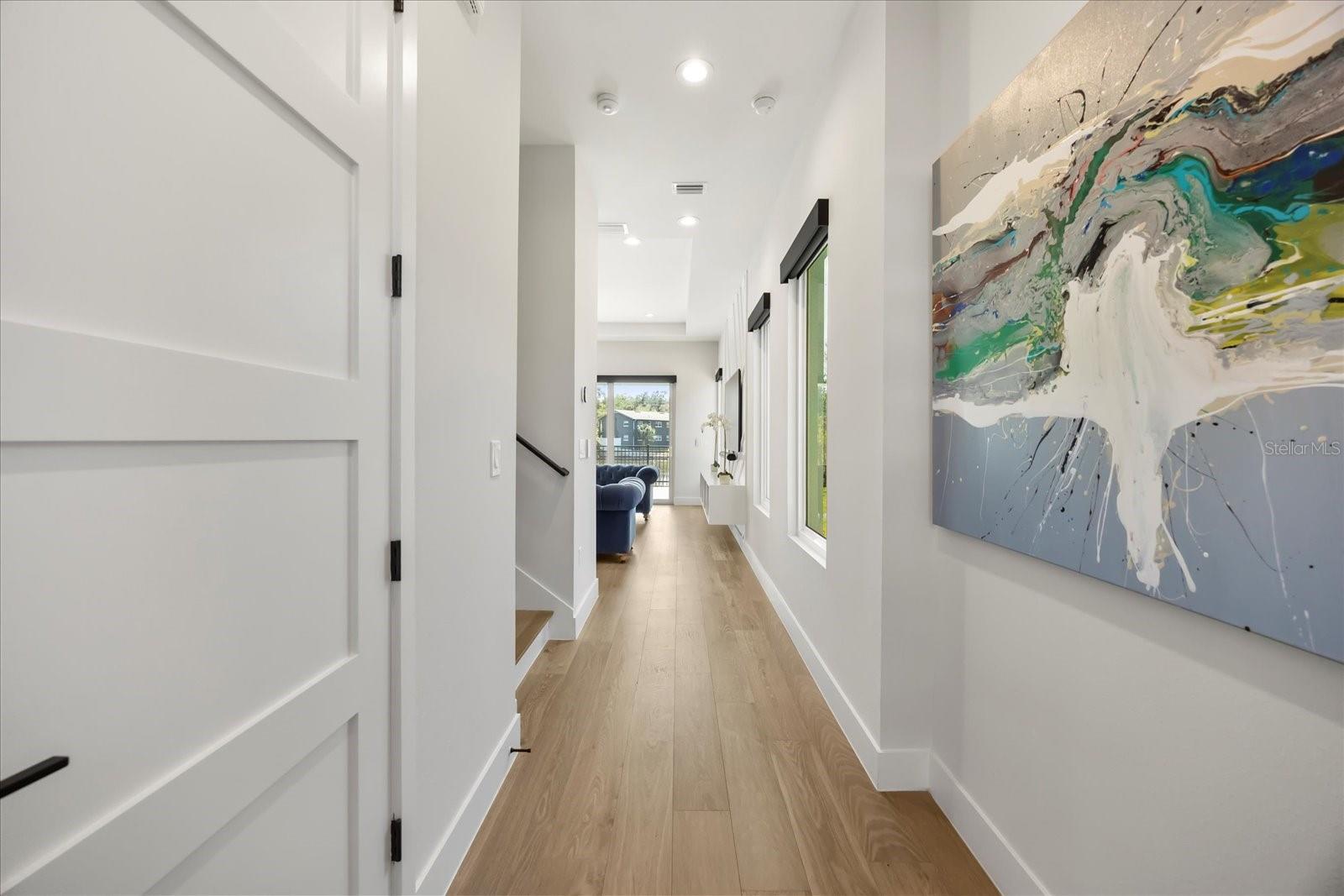 Image 3 of 32 For 1929 Lakemont Avenue