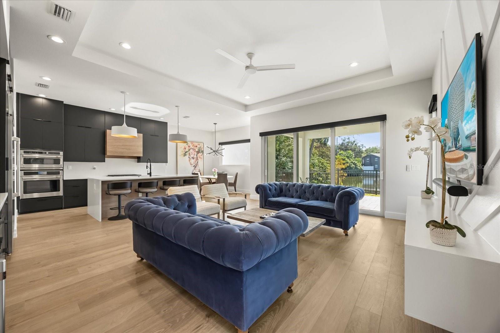 Image 4 of 32 For 1929 Lakemont Avenue