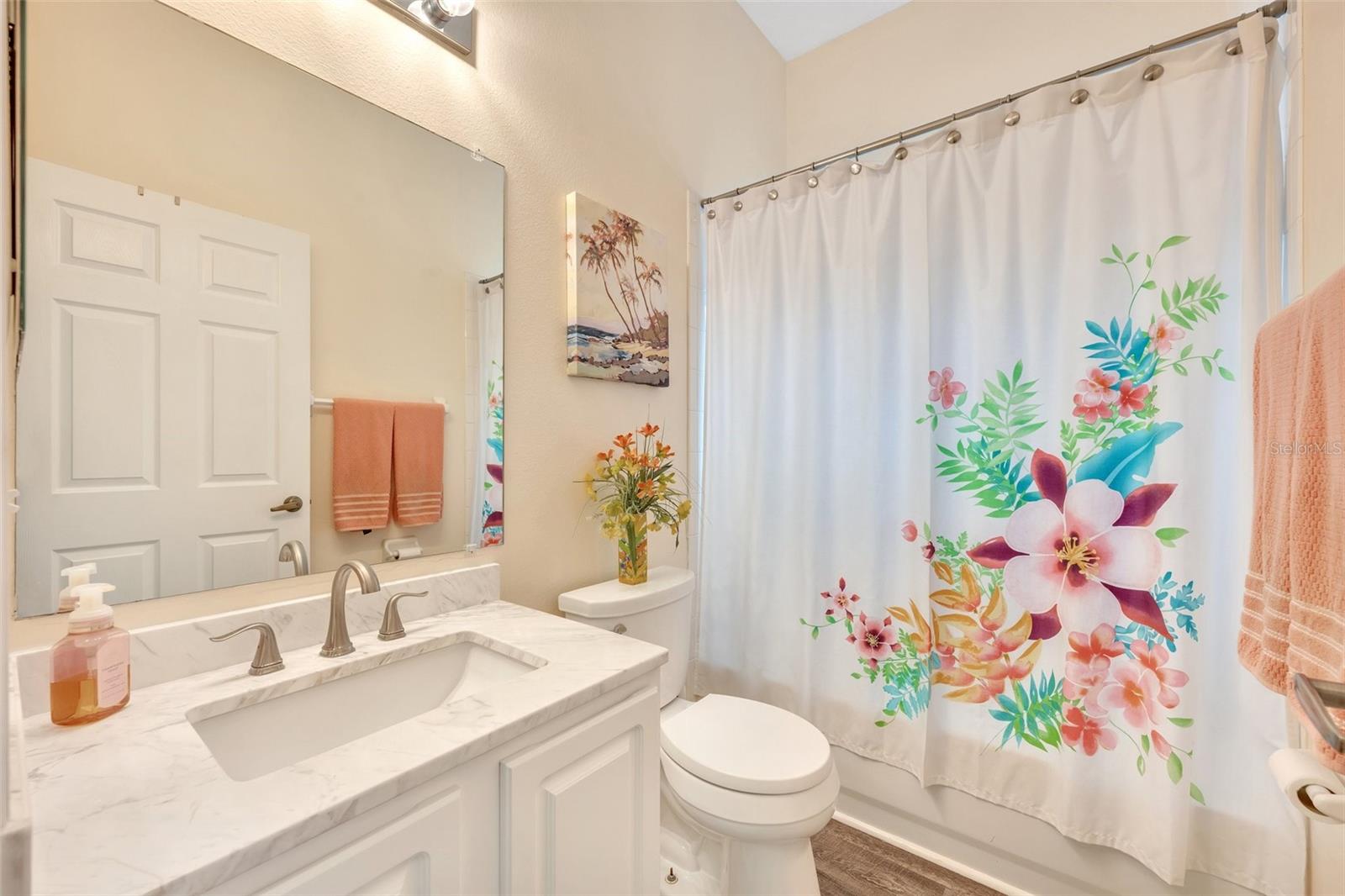 Image 24 of 39 For 286 Tavestock Loop