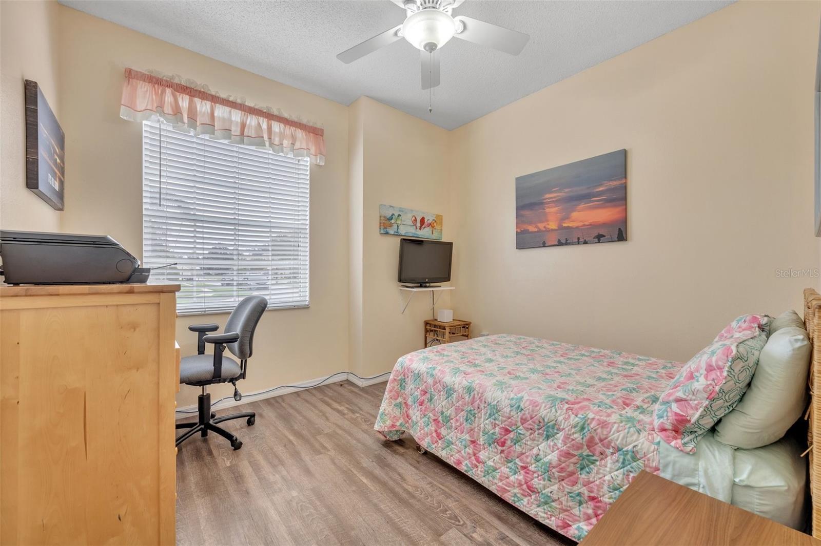 Image 25 of 39 For 286 Tavestock Loop