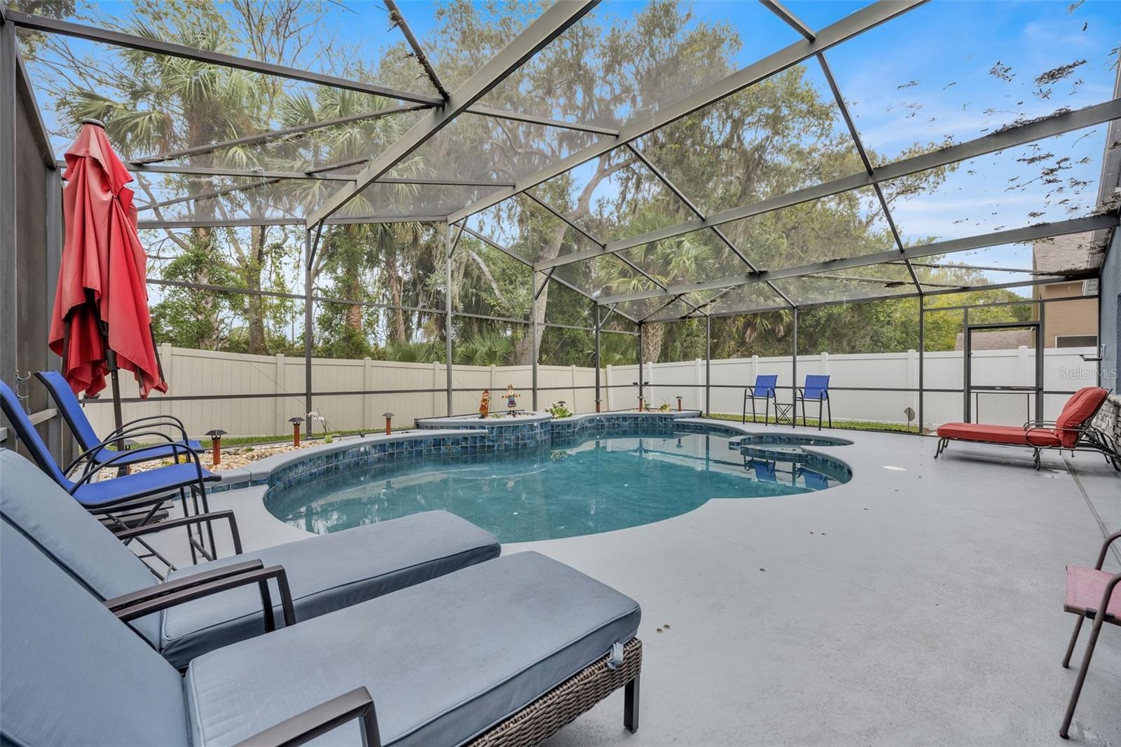 Image 28 of 39 For 286 Tavestock Loop