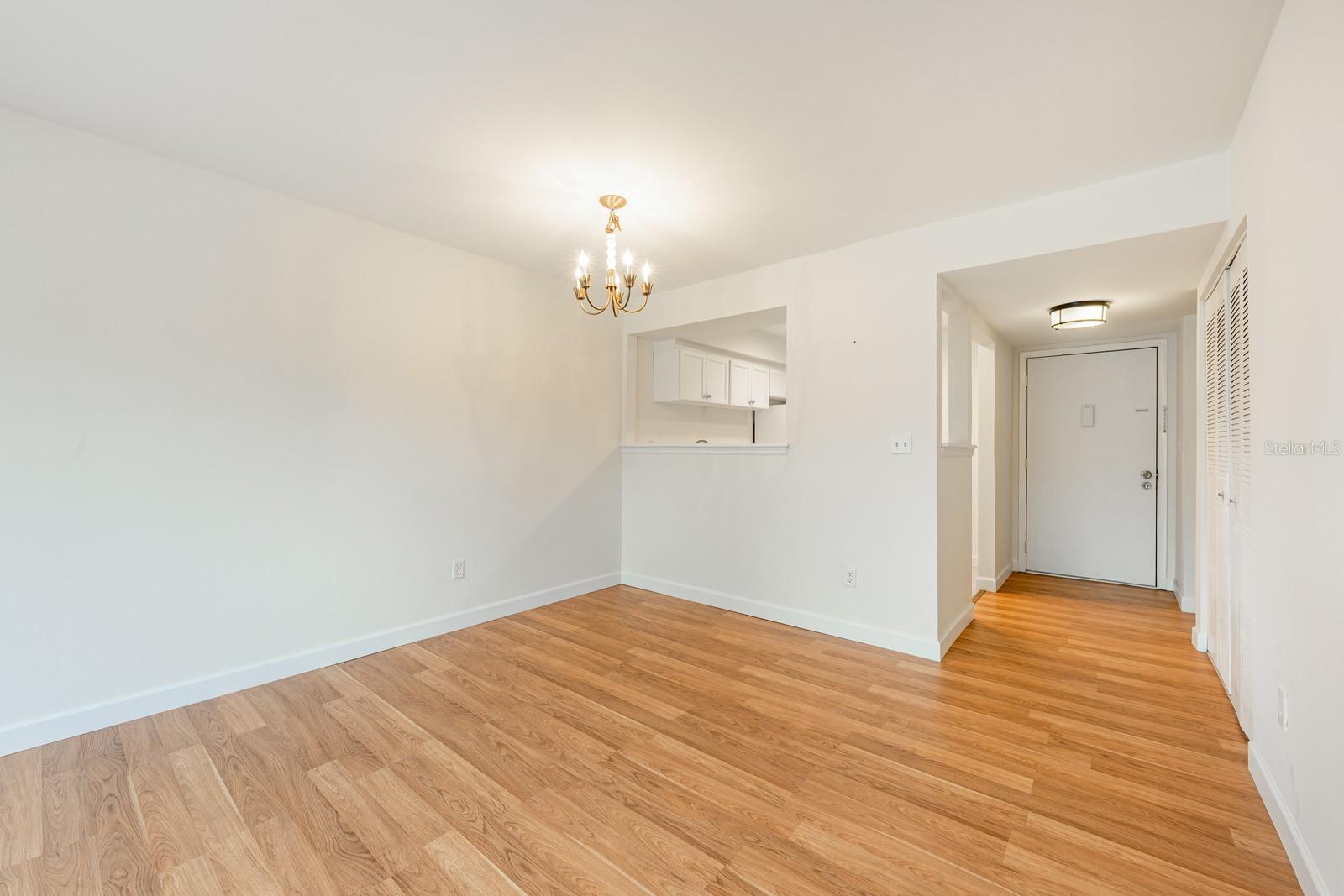 Image 13 of 42 For 2860 Powers Drive 134