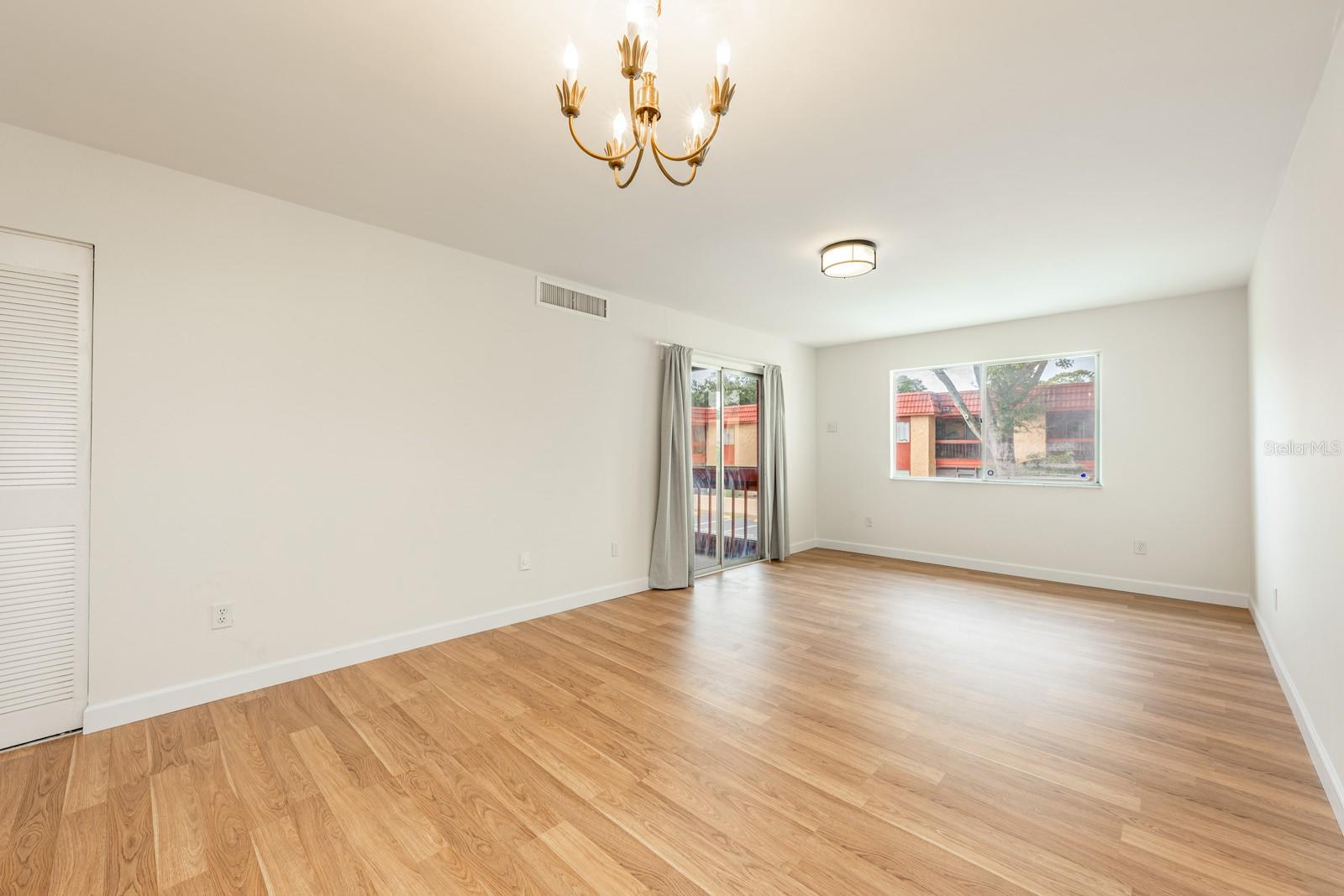 Image 15 of 42 For 2860 Powers Drive 134