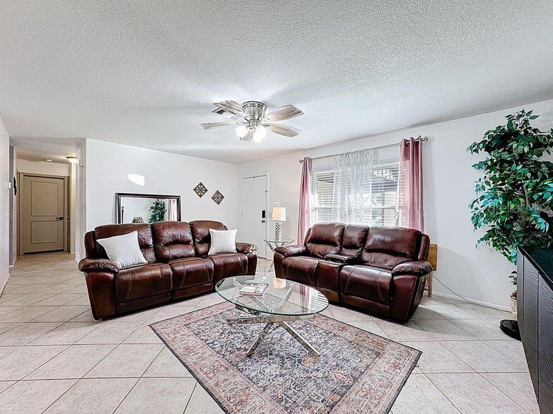 Image 5 of 20 For 1905 Hughey Street