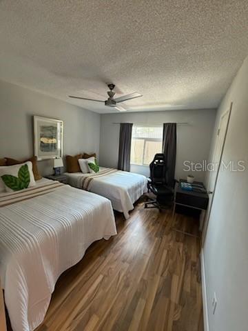 Image 21 of 29 For 4846 Pebble Beach  1010b