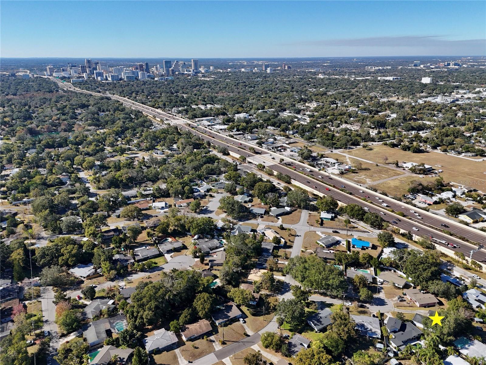 Image 51 of 52 For 427 Sunglow Court