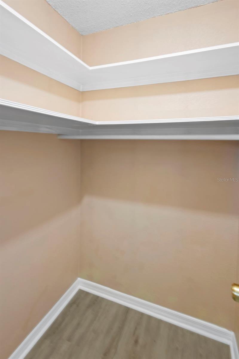 Image 30 of 39 For 7237 Willowwood Street