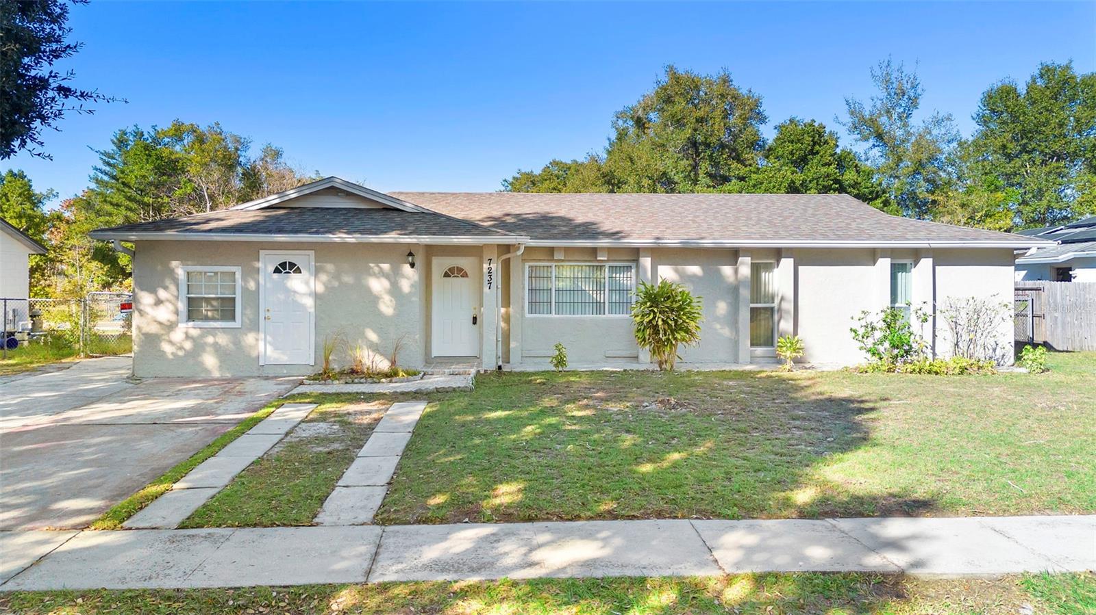 Image 31 of 39 For 7237 Willowwood Street