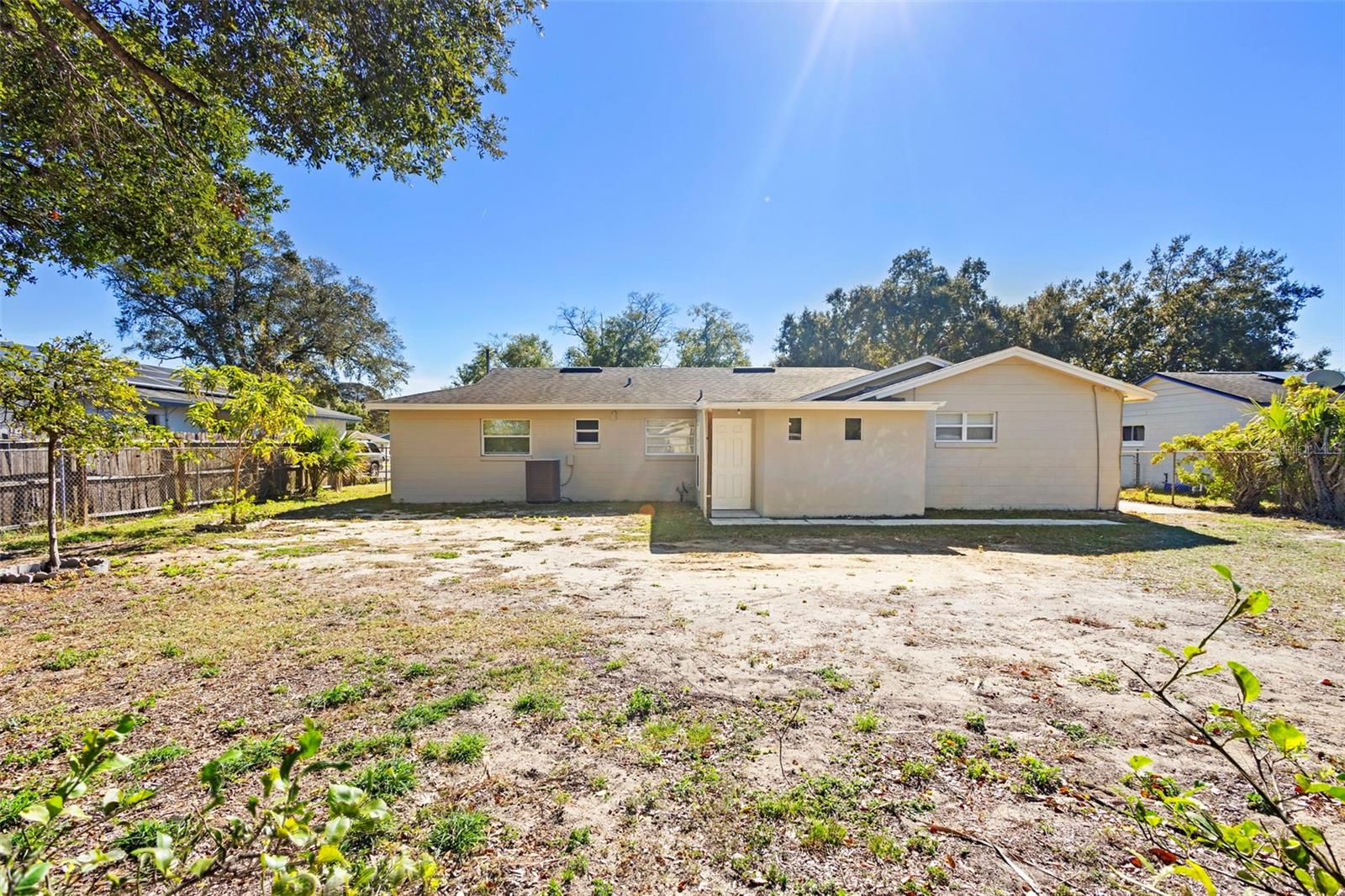 Image 35 of 39 For 7237 Willowwood Street