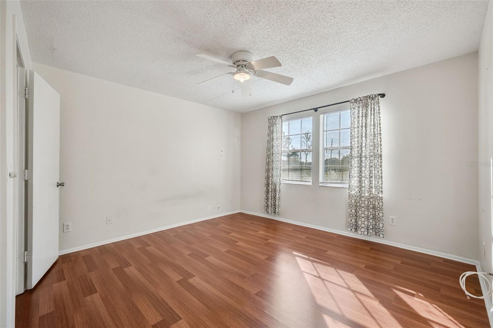 Image 10 of 17 For 2054 Waterleaf Street