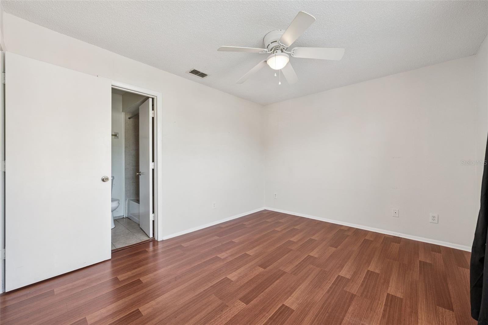 Image 9 of 17 For 2054 Waterleaf Street