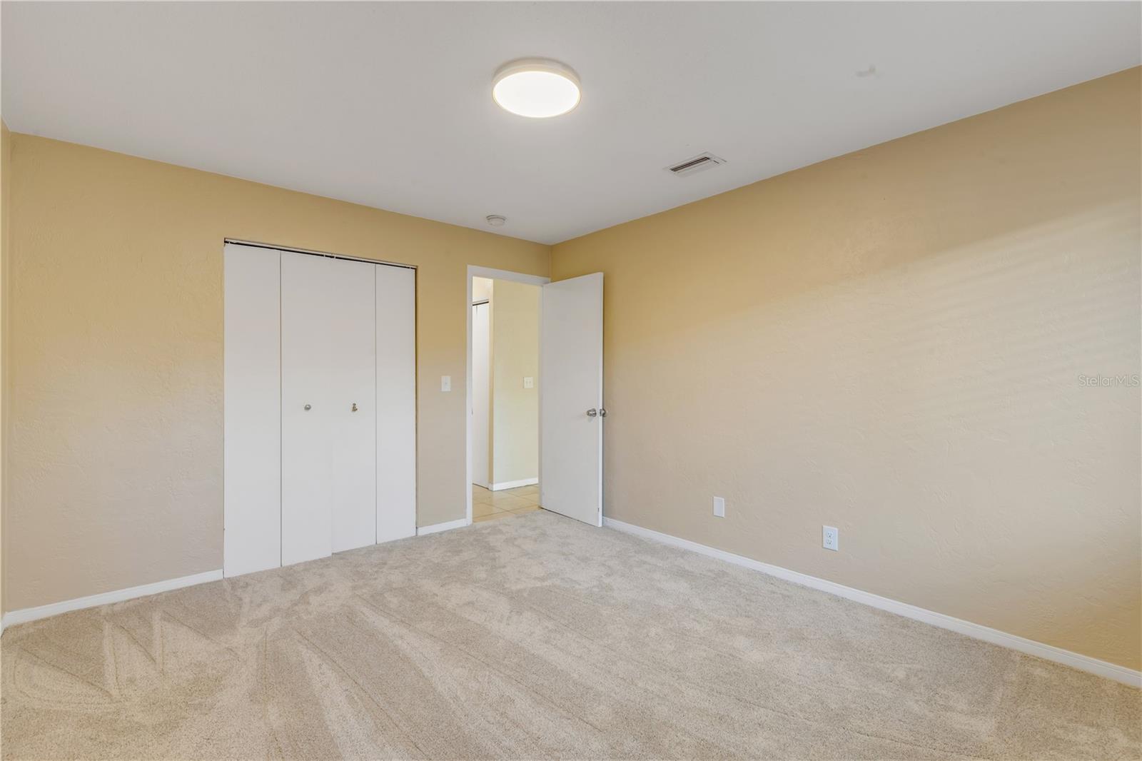 Image 11 of 34 For 410 Butler Boulevard