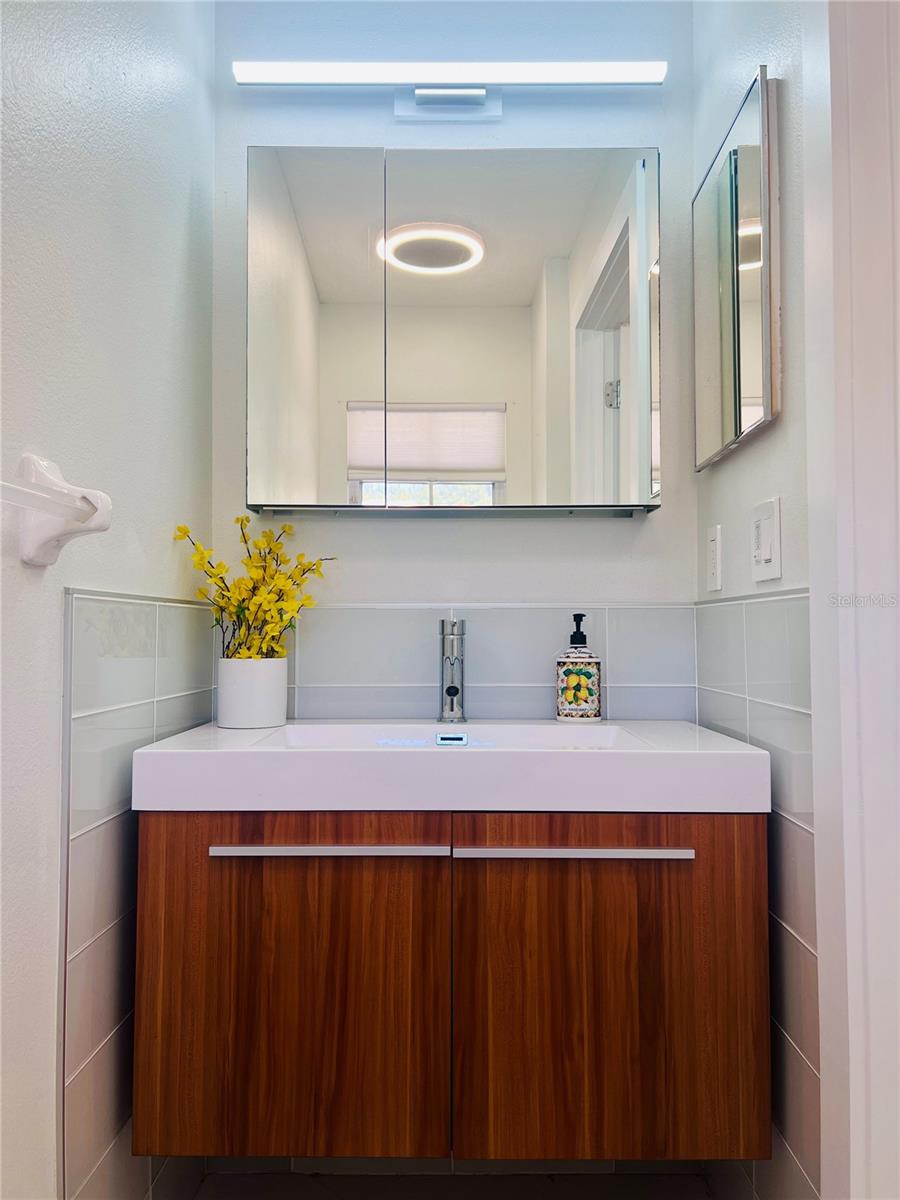 Image 18 of 41 For 1242 Fairway Drive