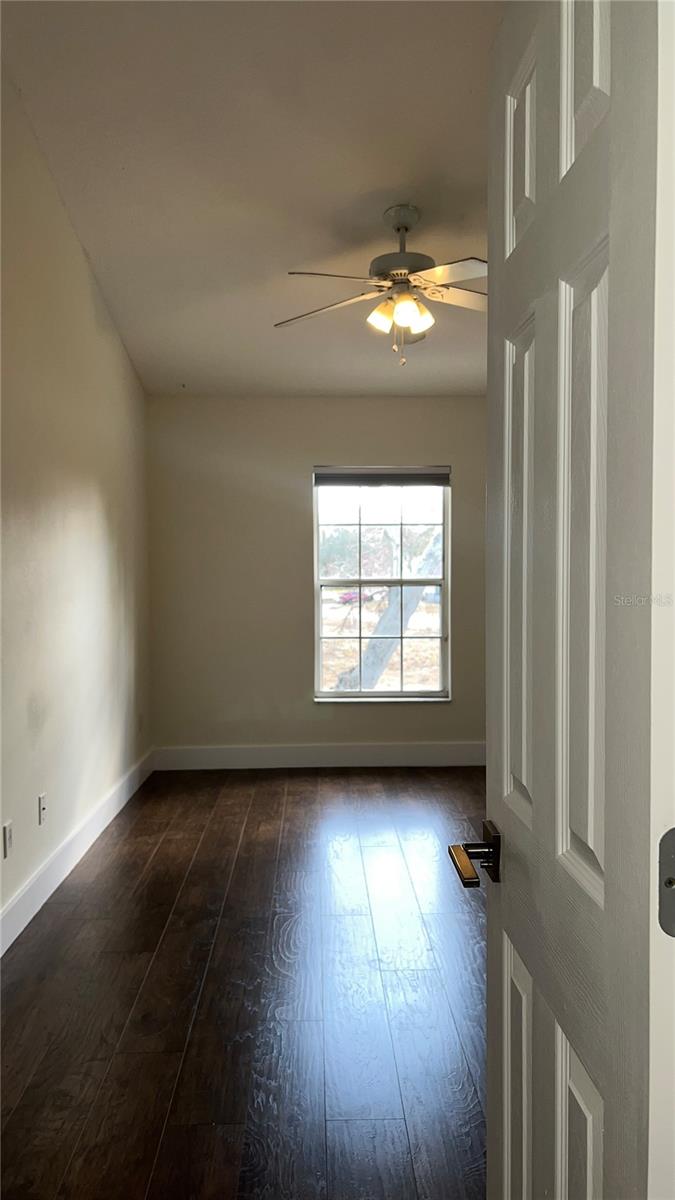 Image 23 of 41 For 1242 Fairway Drive