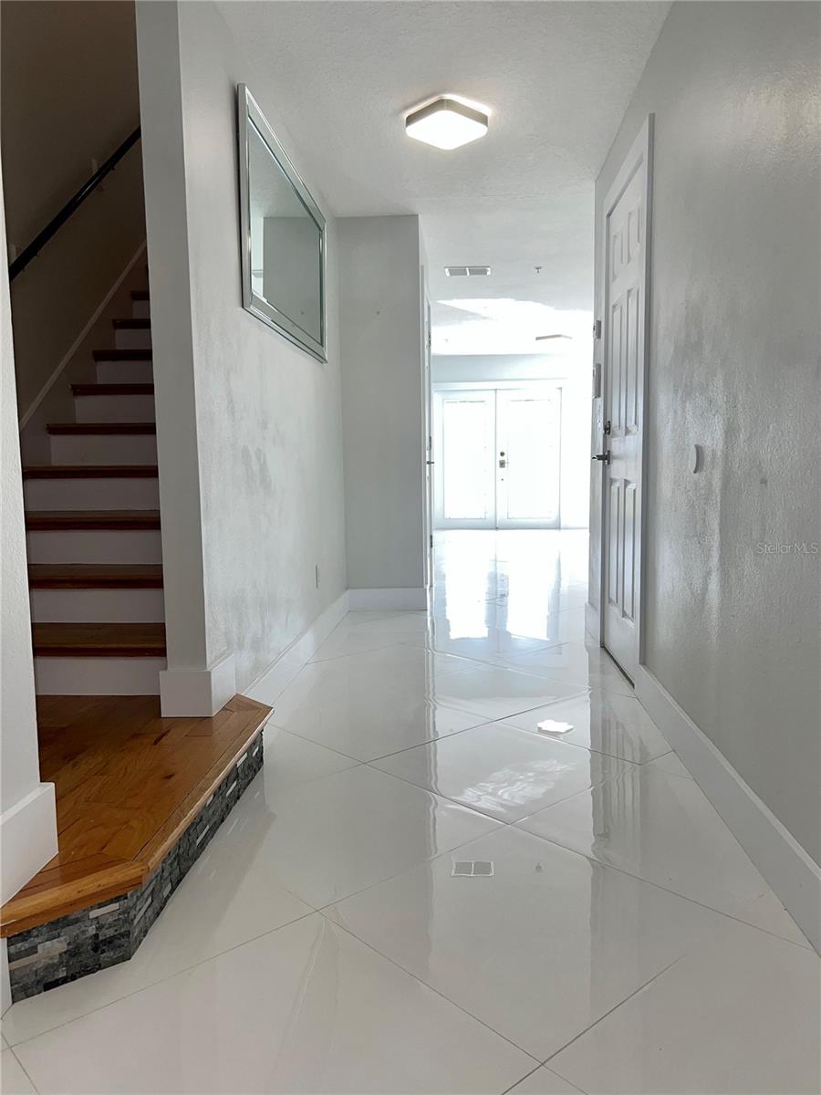 Image 6 of 41 For 1242 Fairway Drive