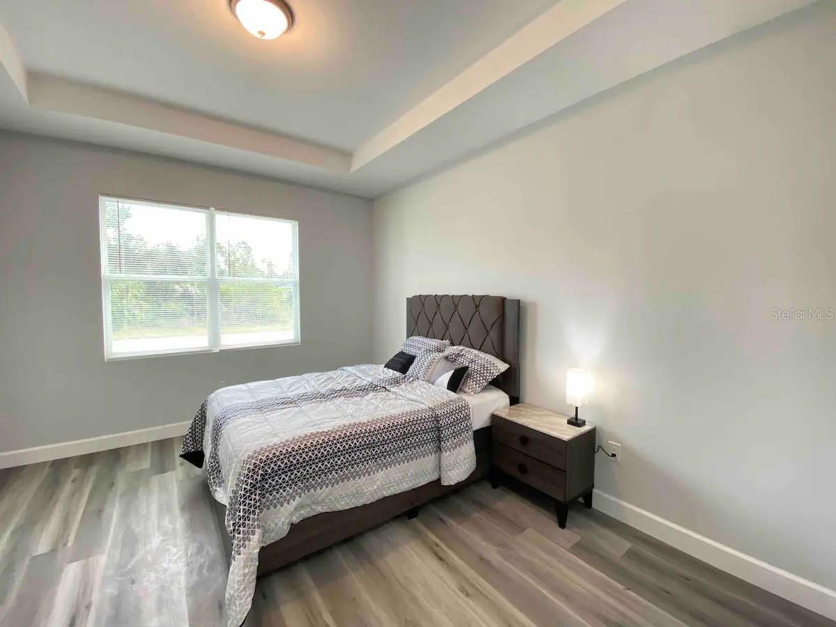 Image 11 of 25 For 14358 Mcfarland Avenue